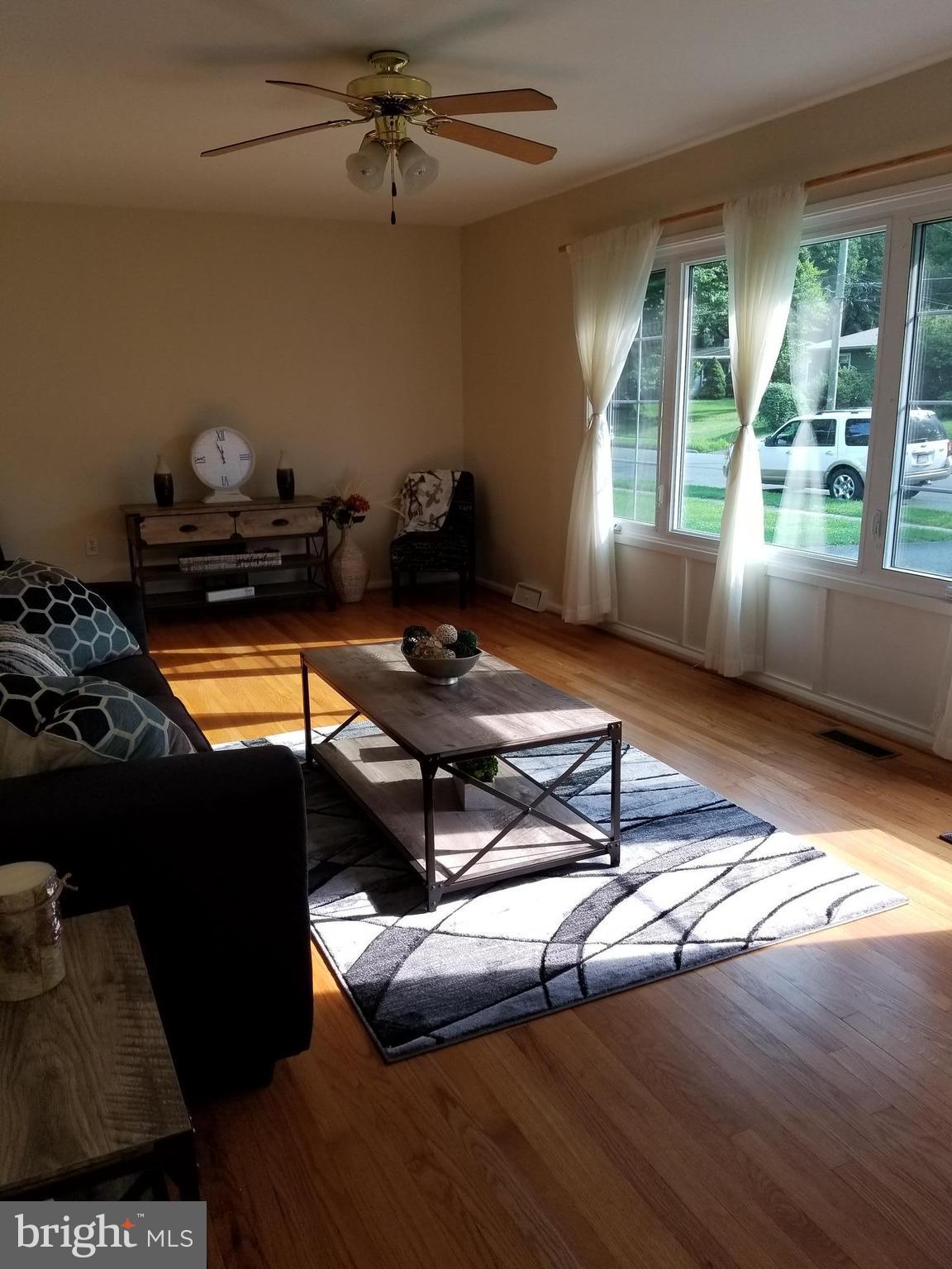 INGLESIDE - Residential