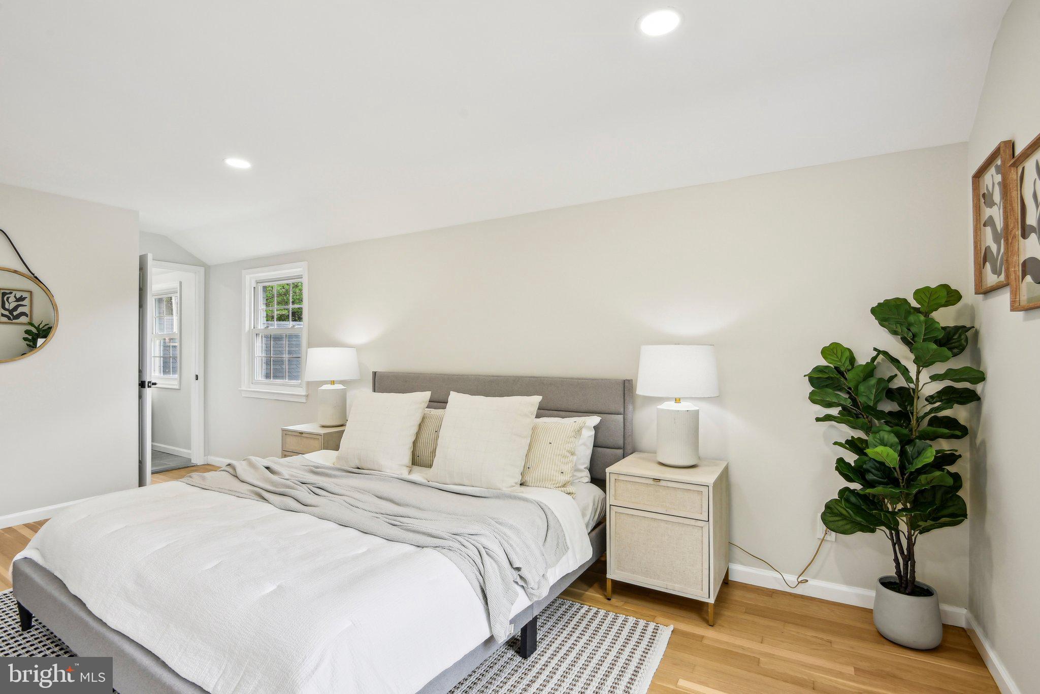 OLD FARM - Residential