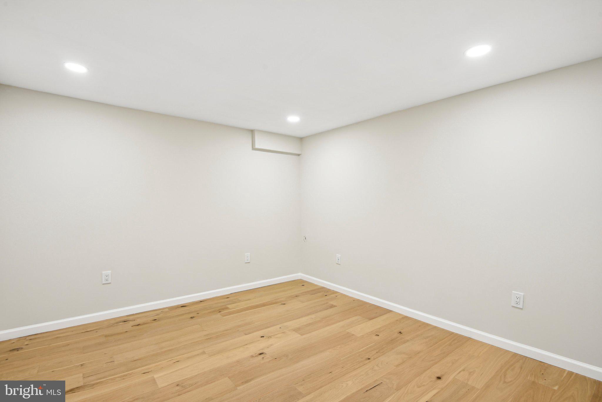 OLD FARM - Residential