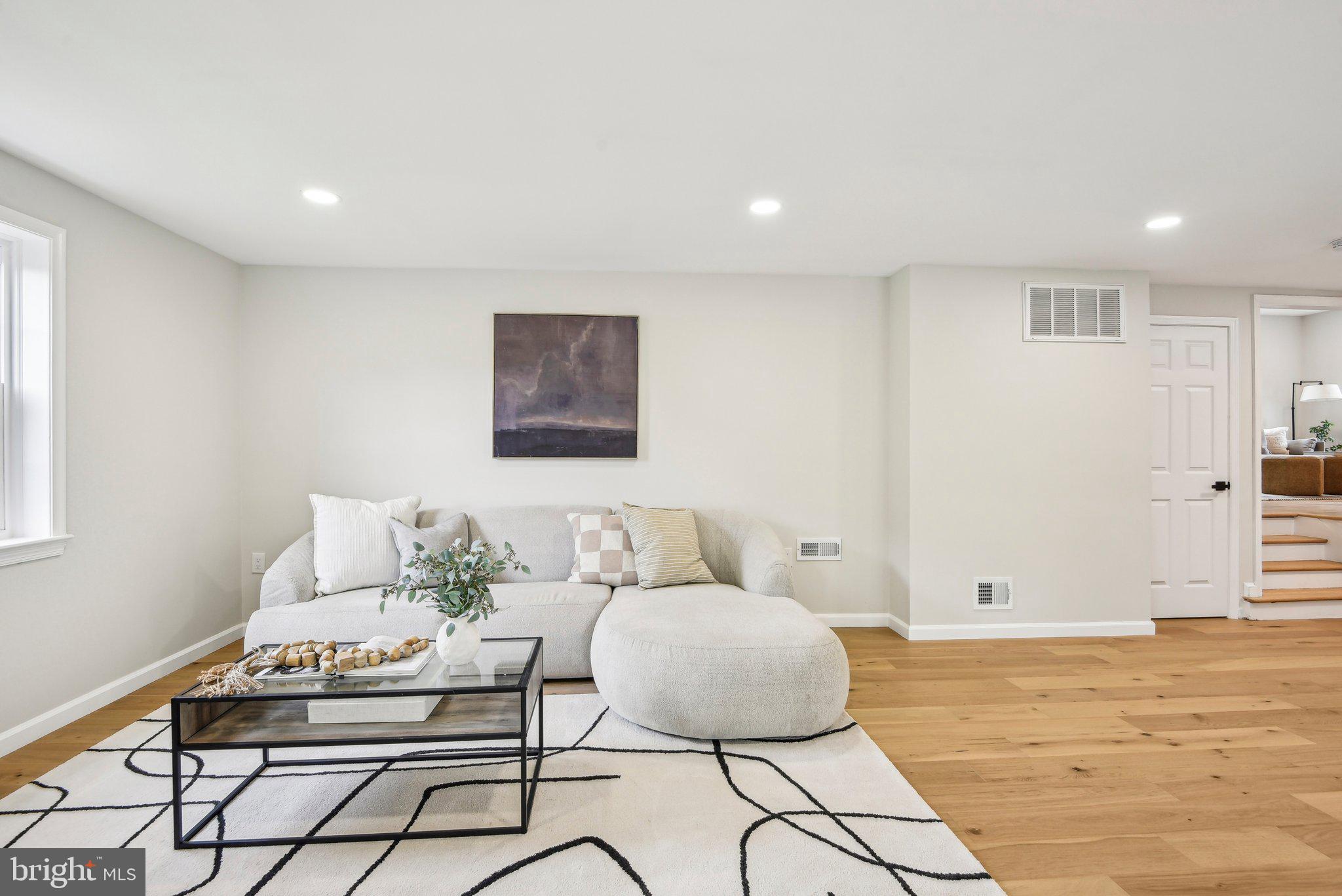 OLD FARM - Residential