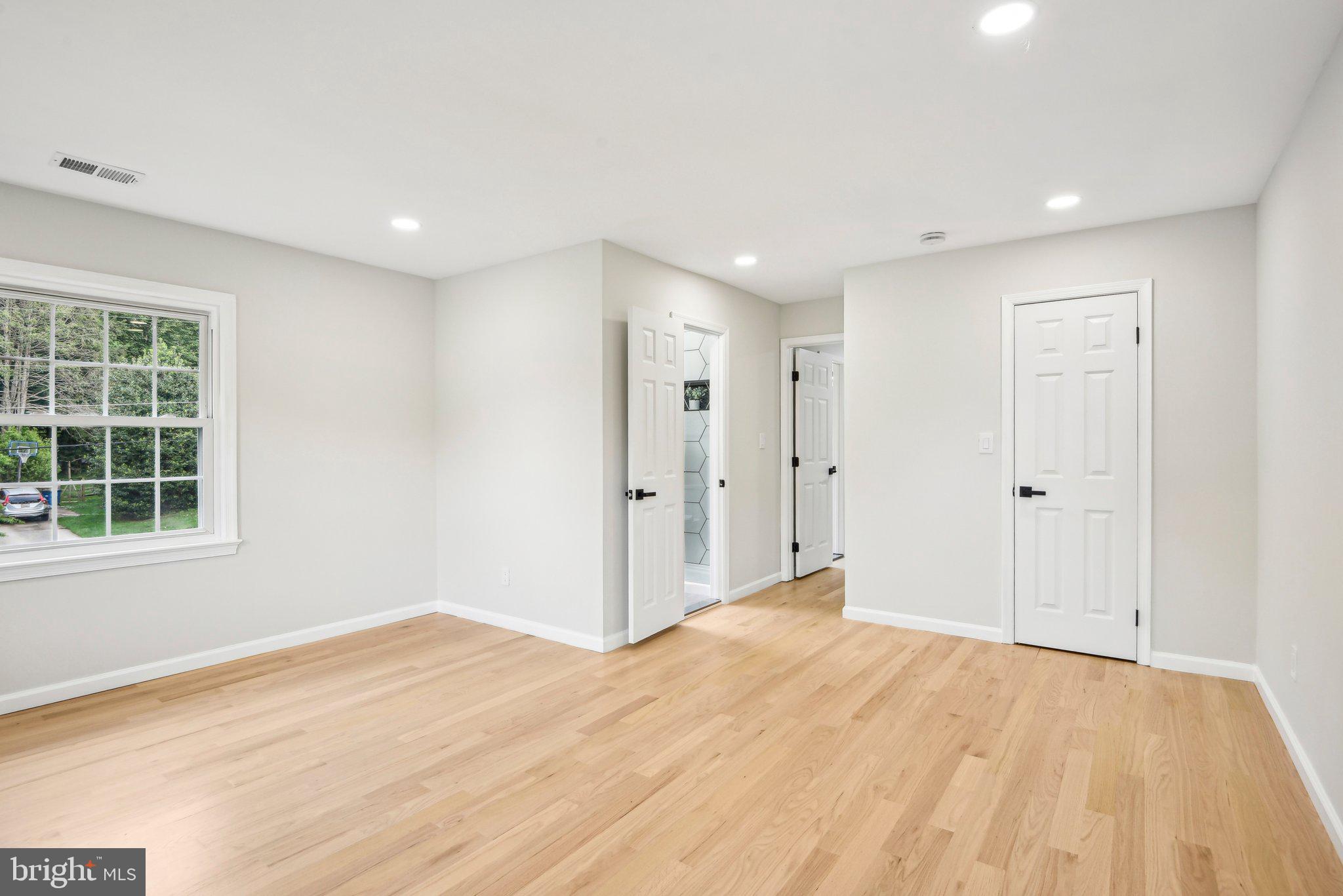 OLD FARM - Residential