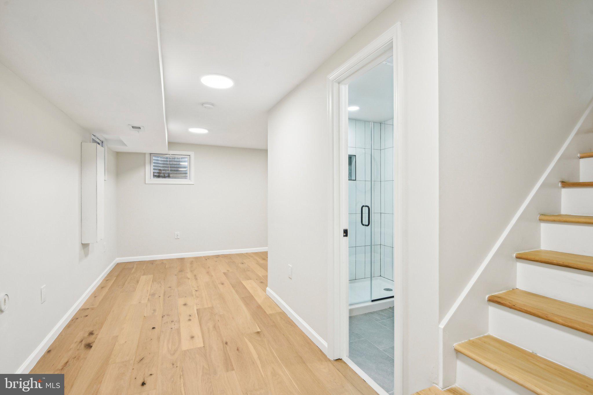 OLD FARM - Residential