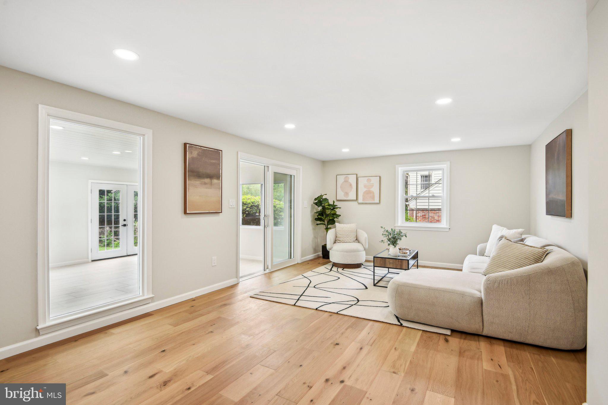 OLD FARM - Residential