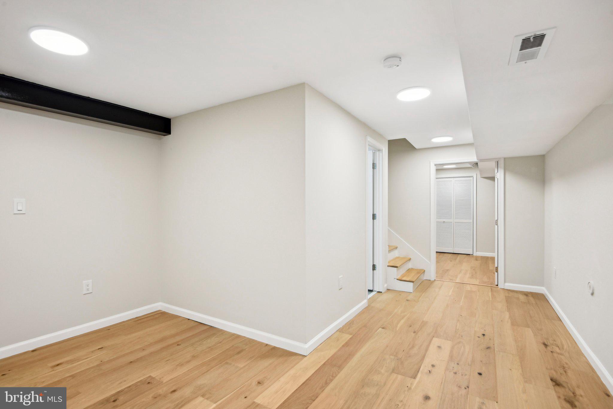 OLD FARM - Residential