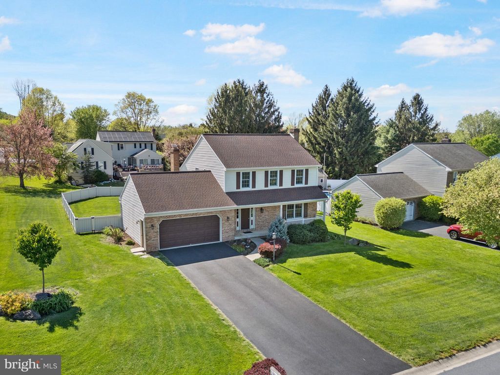 Photo of 1300 Pennscott Drive, LANDISVILLE, PA 17538 (MLS # PALA2068888)