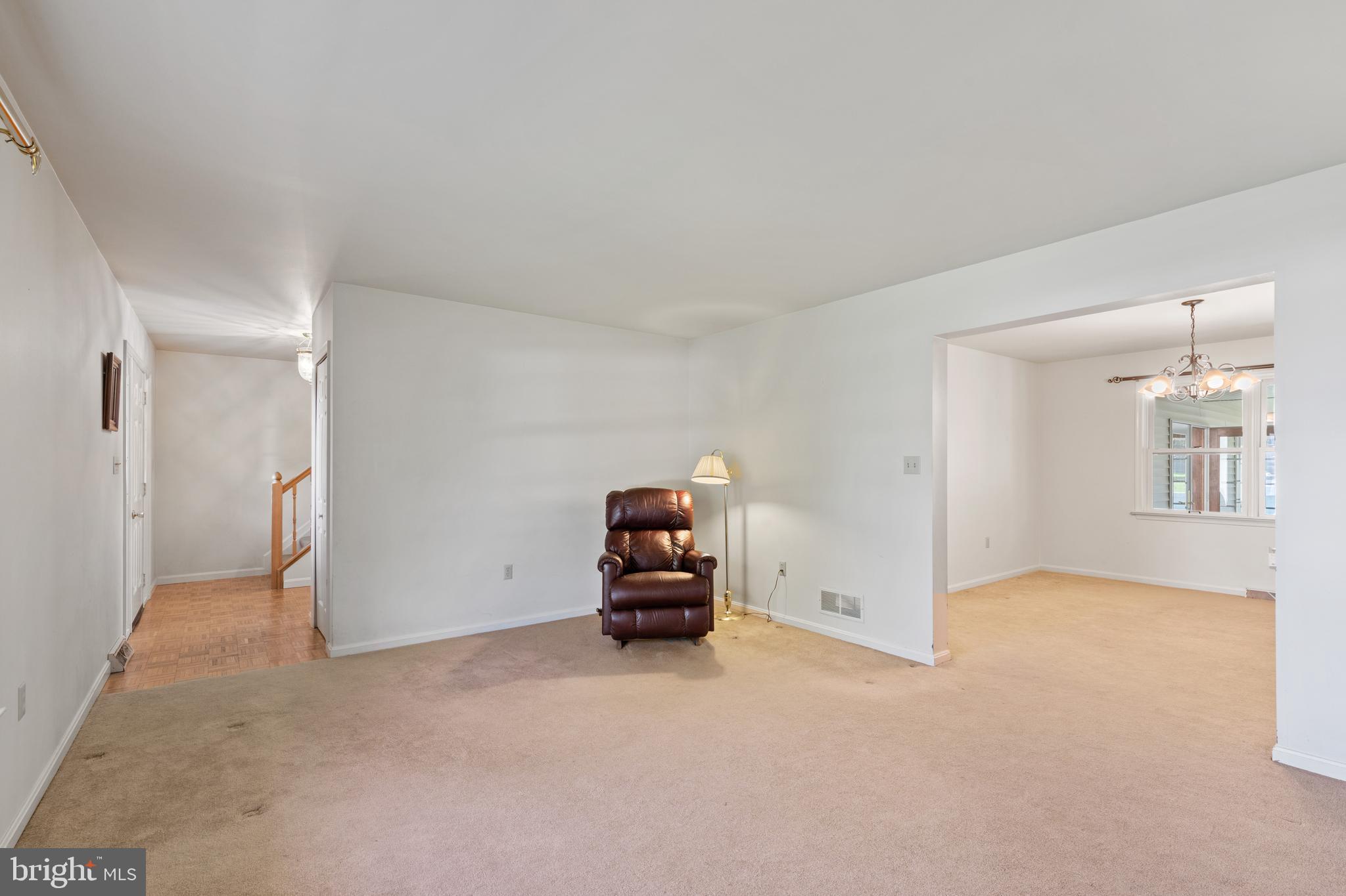 HOFFMAN HEIGHTS - Residential