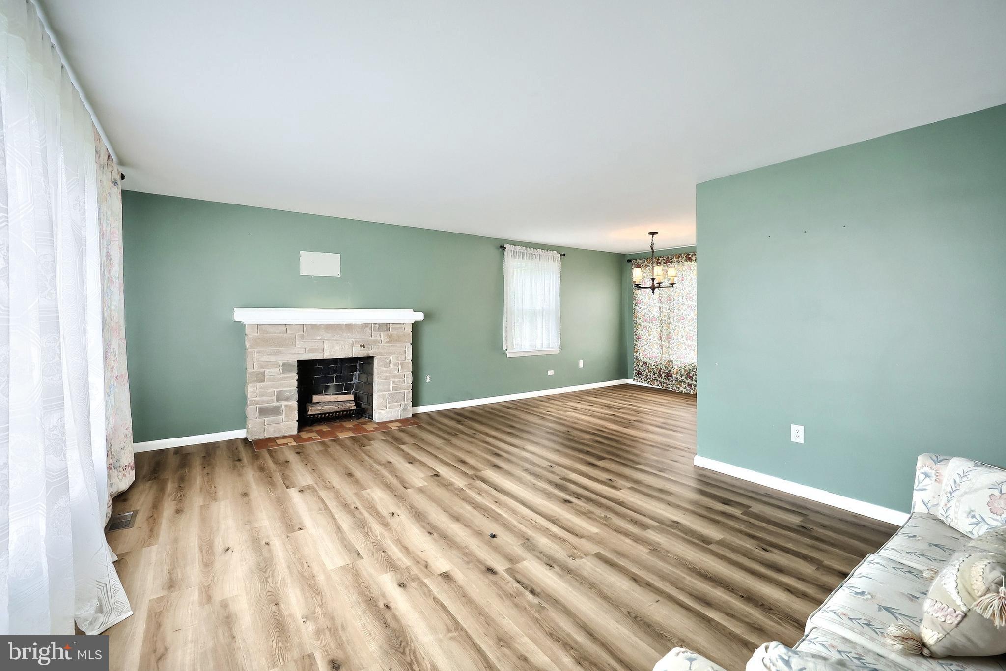 HAINES ACRES - Residential