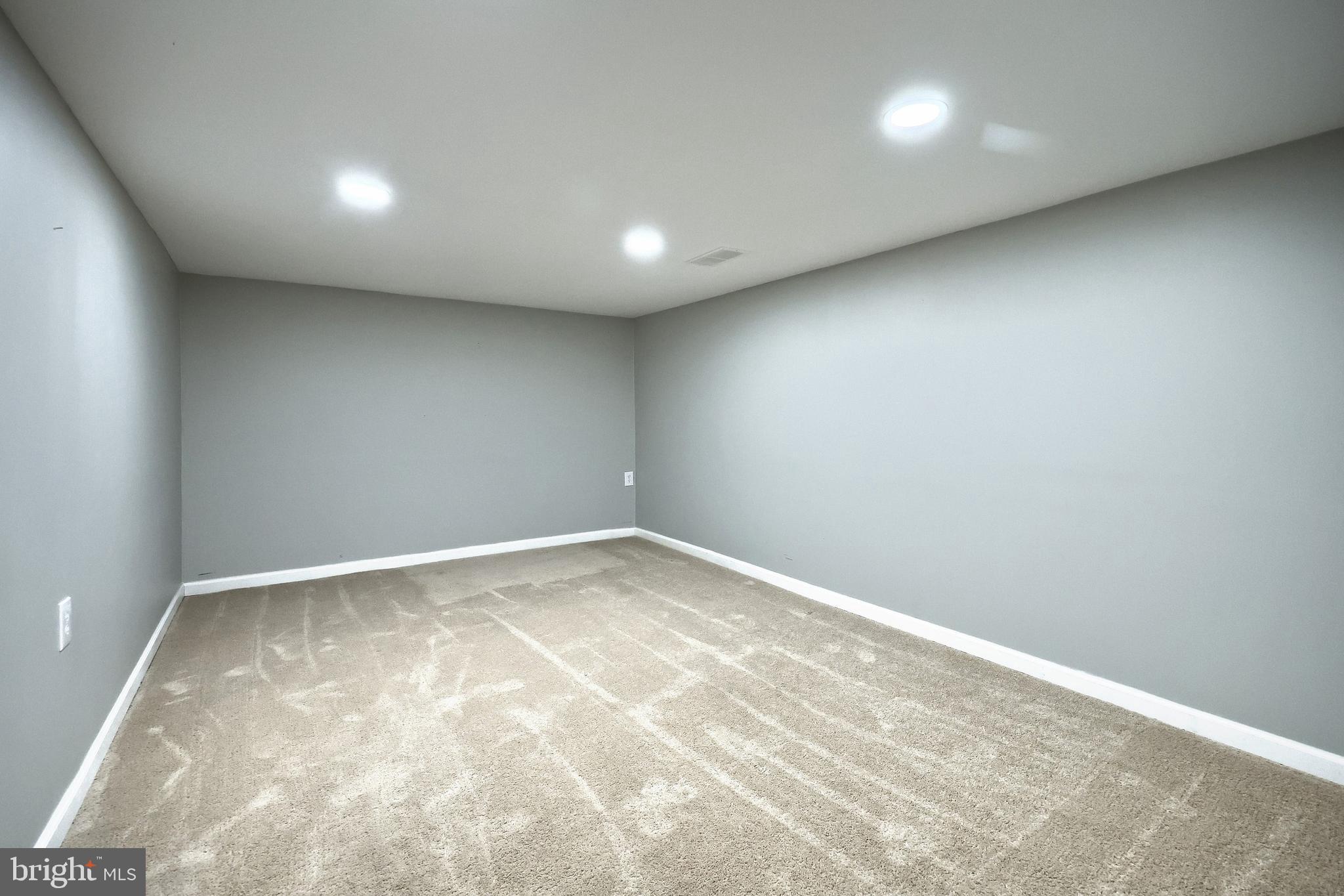 HAINES ACRES - Residential