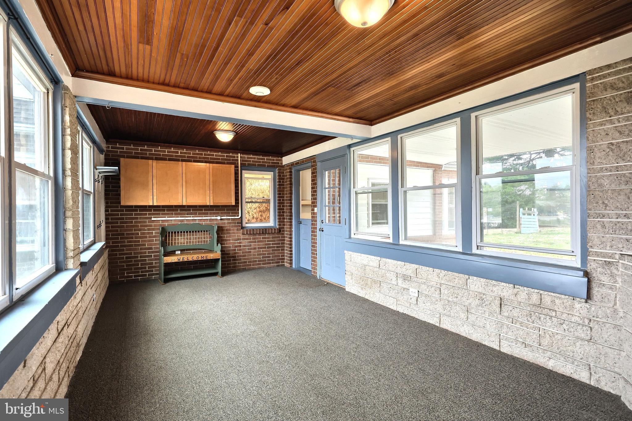 HAINES ACRES - Residential