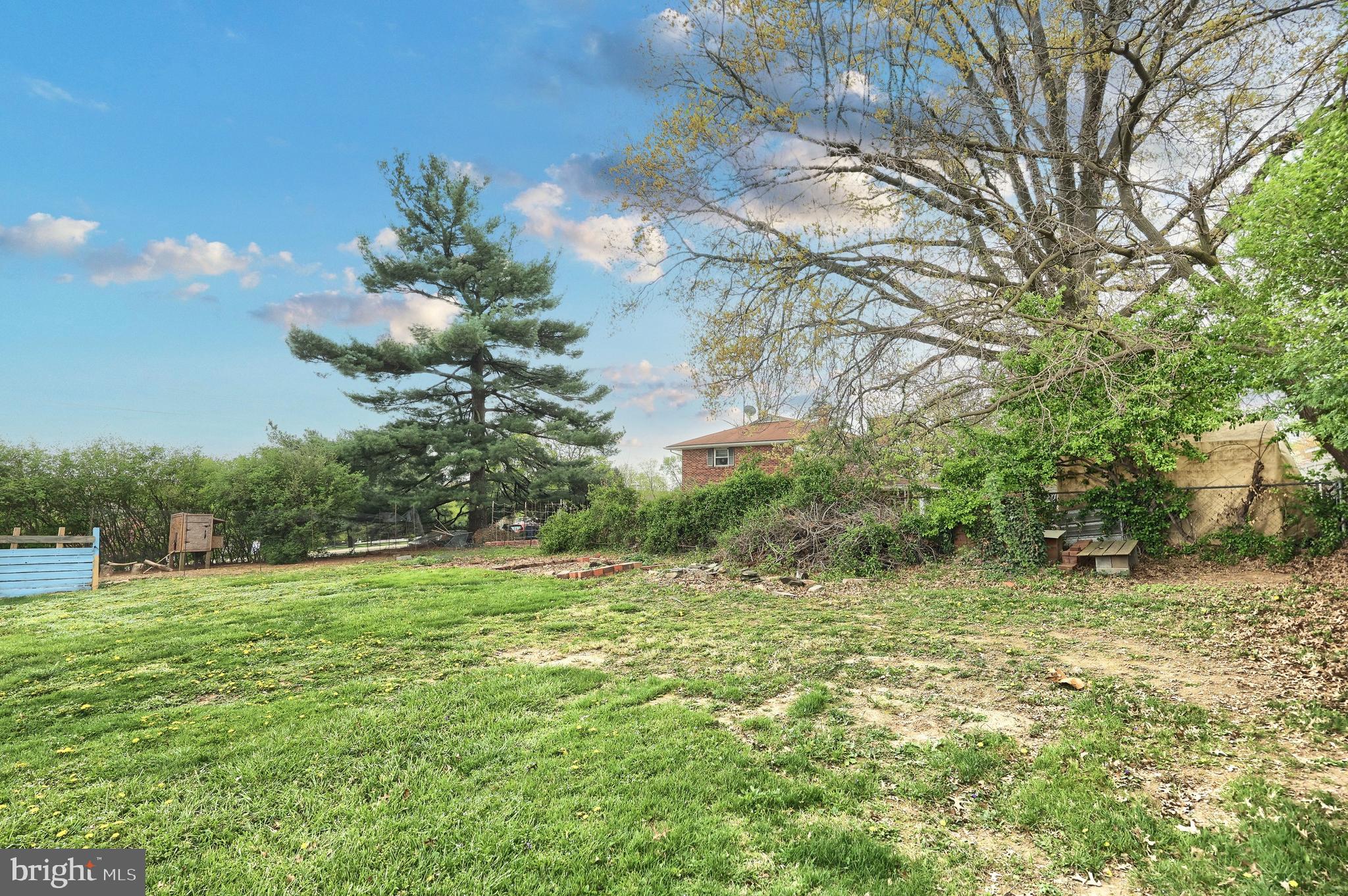 HAINES ACRES - Residential