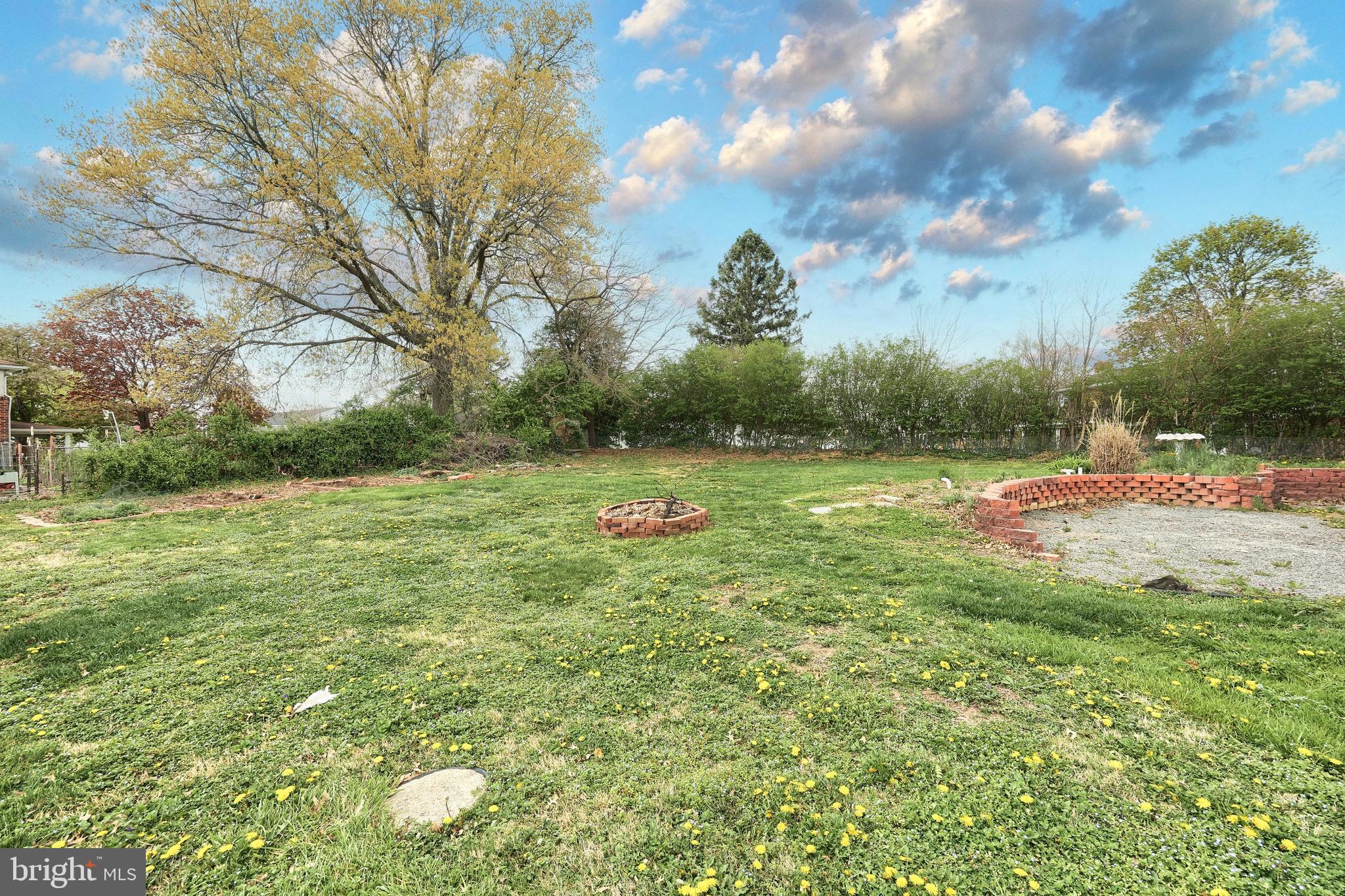 HAINES ACRES - Residential