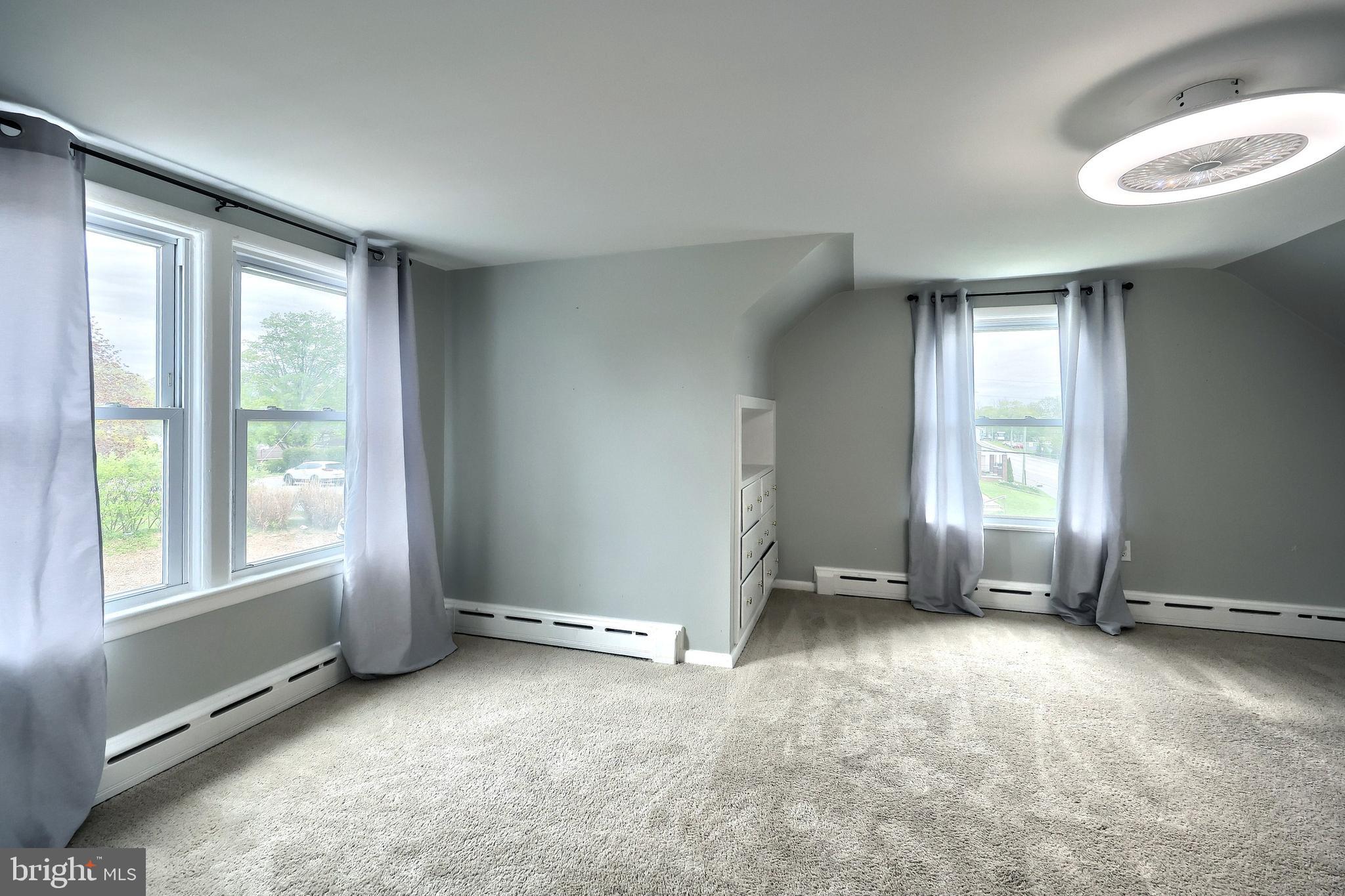 HAINES ACRES - Residential