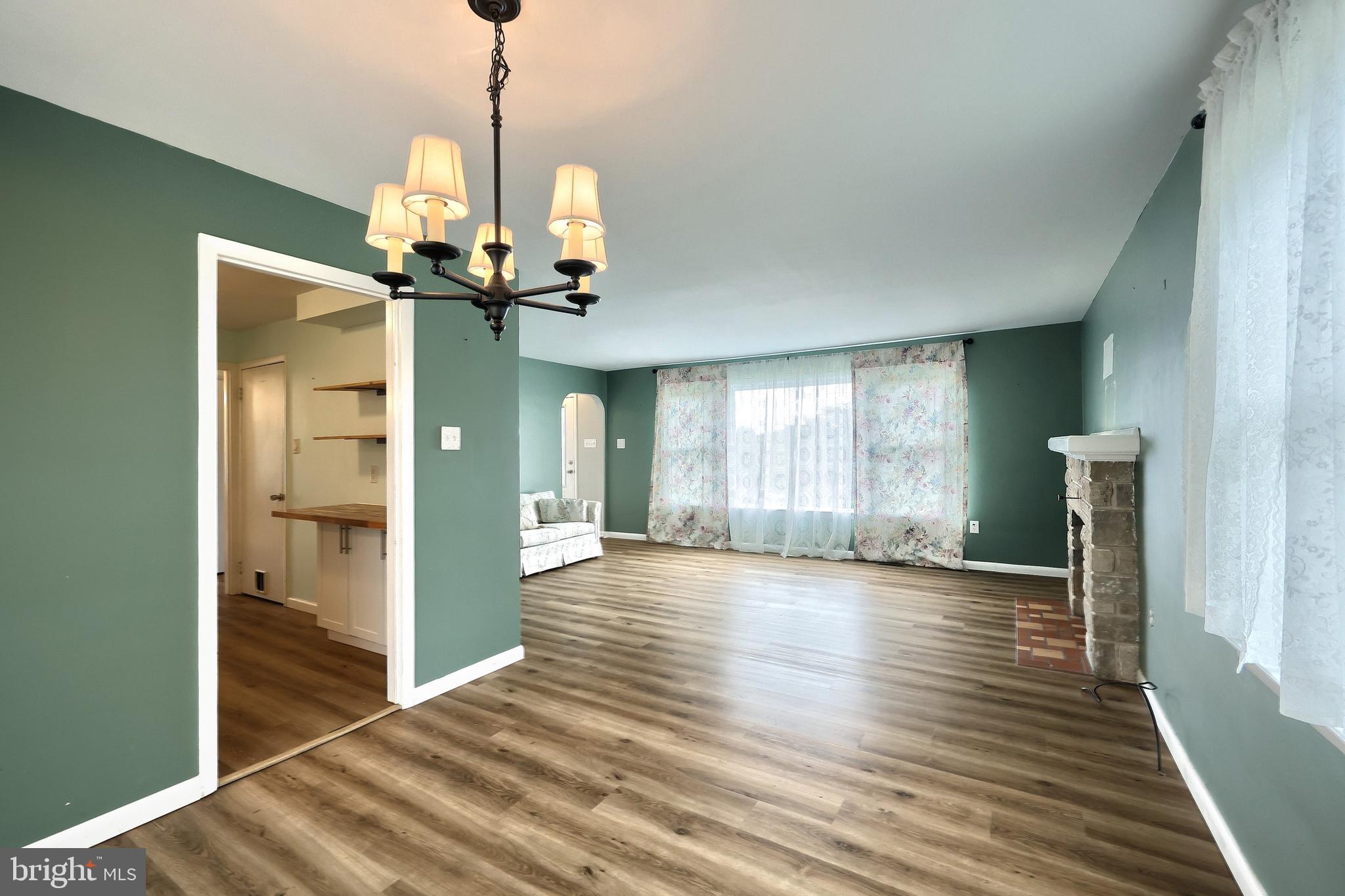 HAINES ACRES - Residential