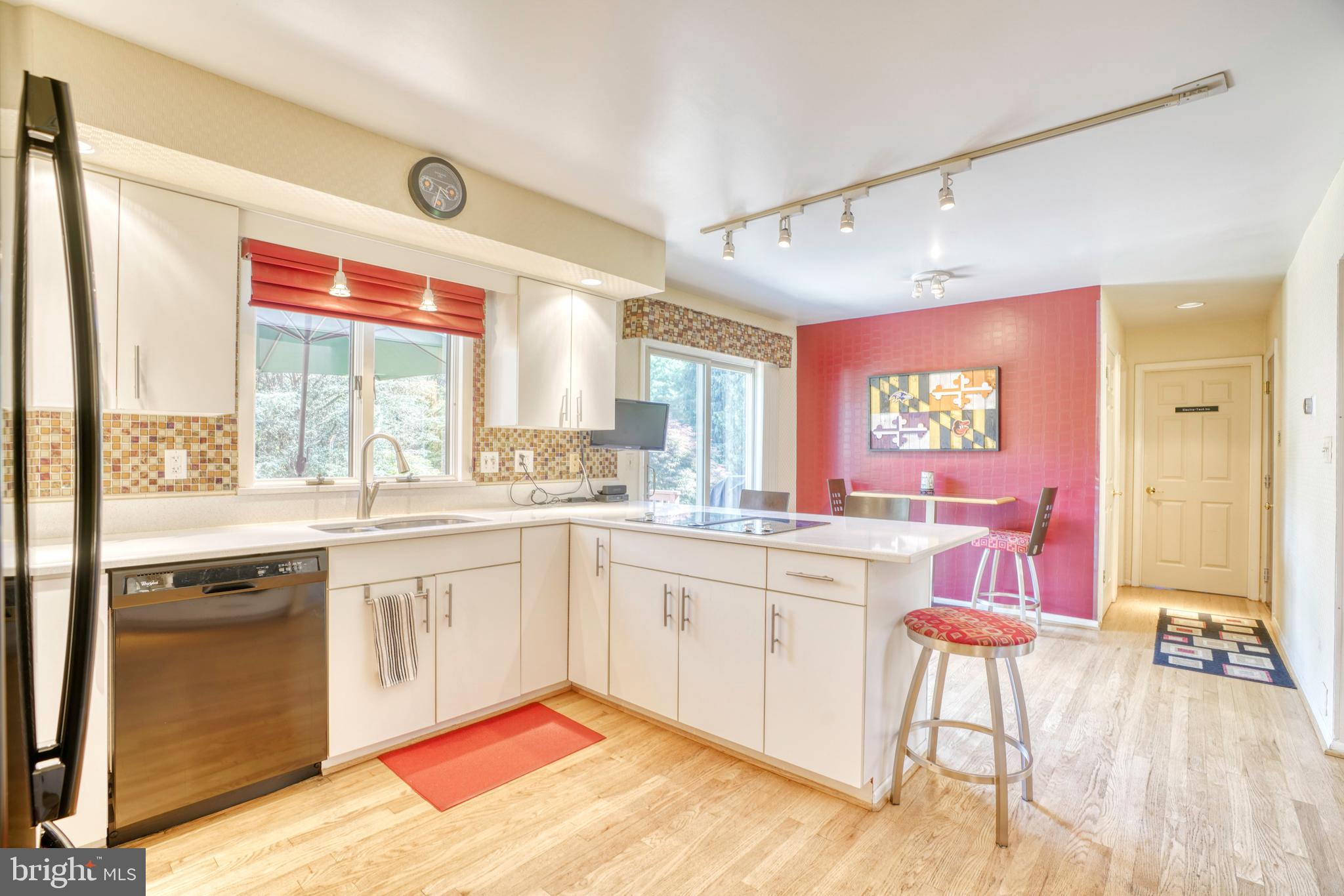 EXETER GREEN - Residential