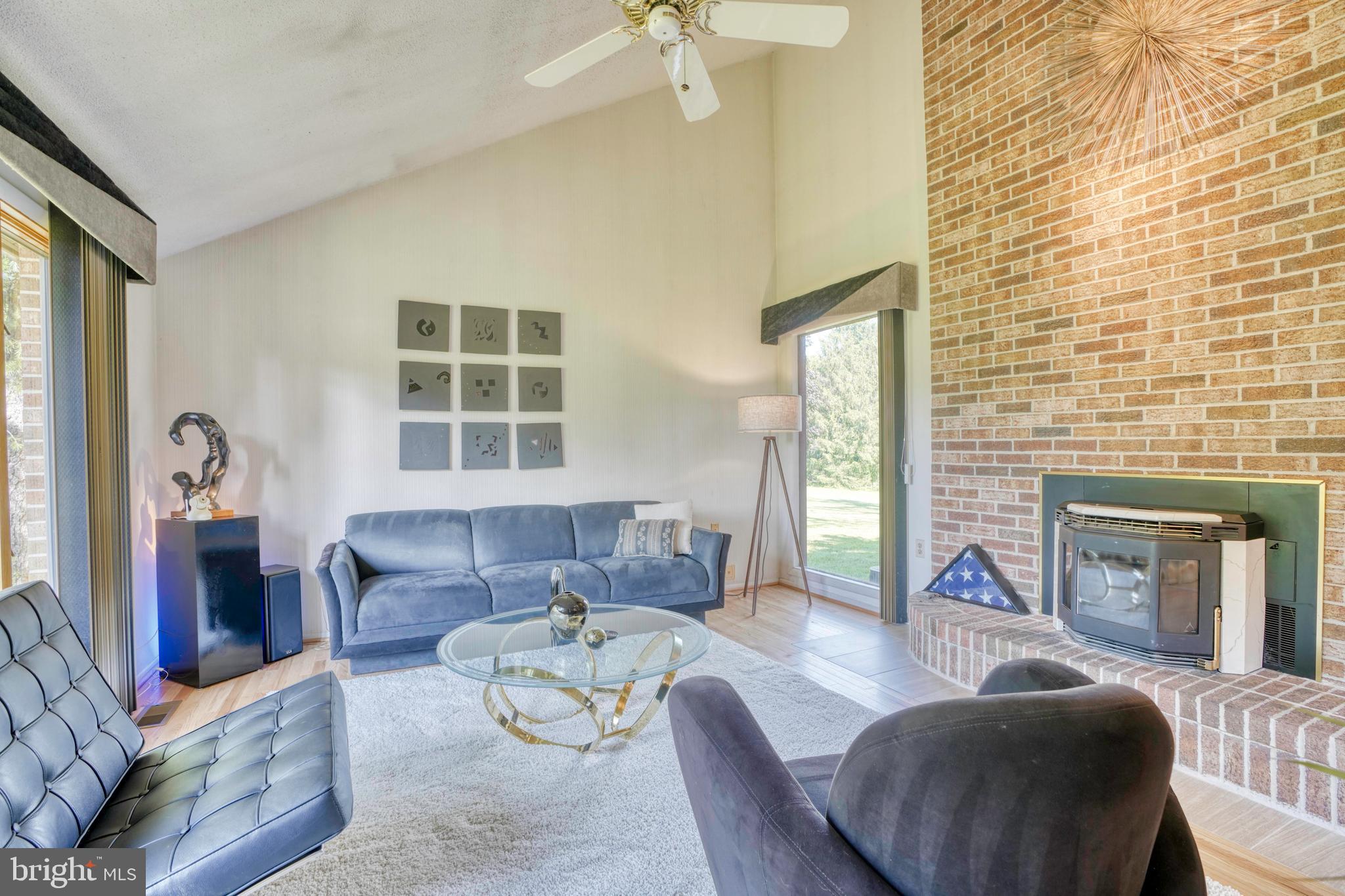 EXETER GREEN - Residential