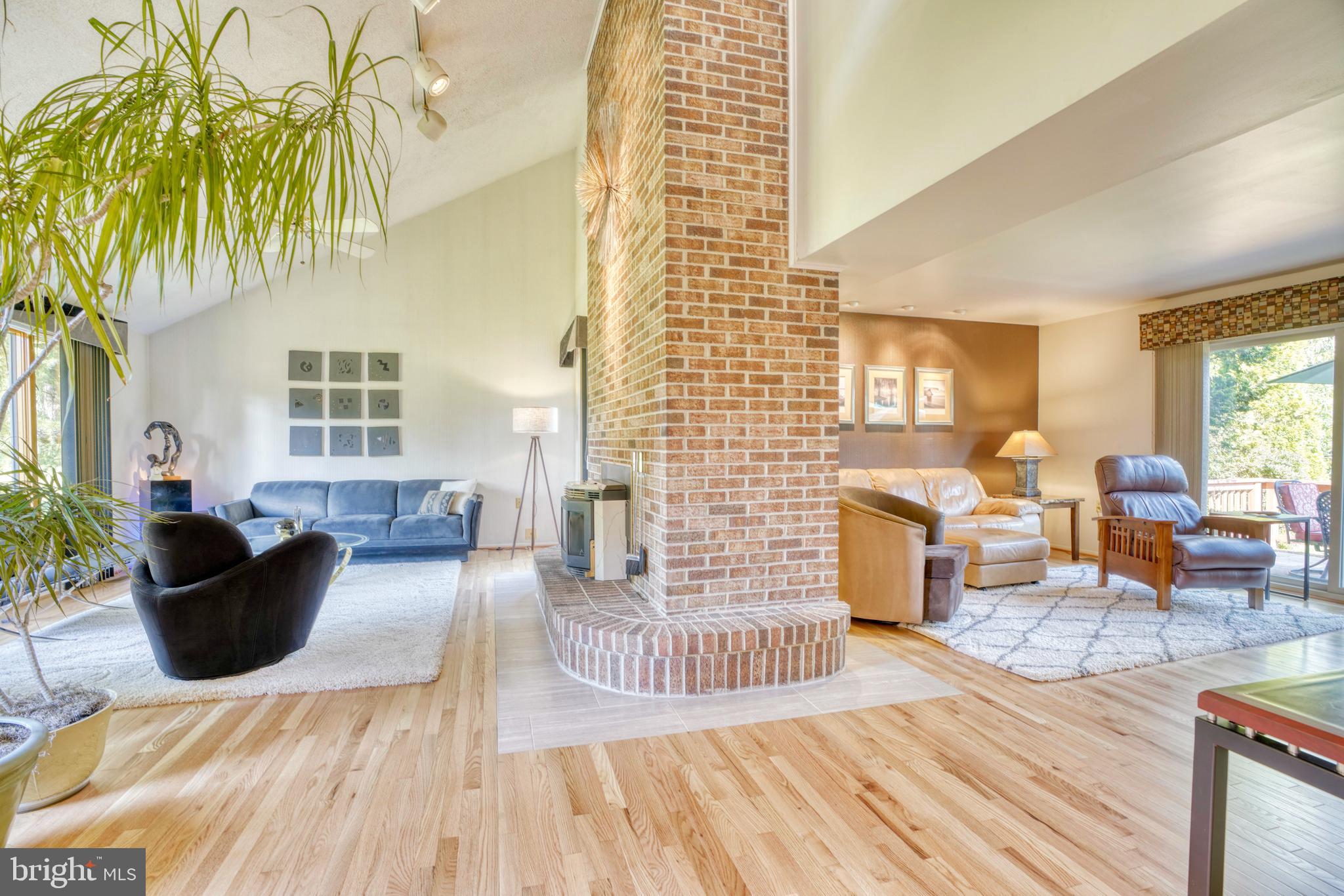 EXETER GREEN - Residential