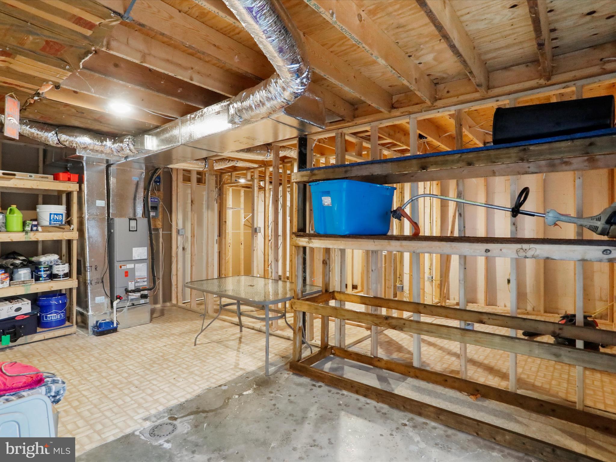 SUNRISE SUMMIT - Residential