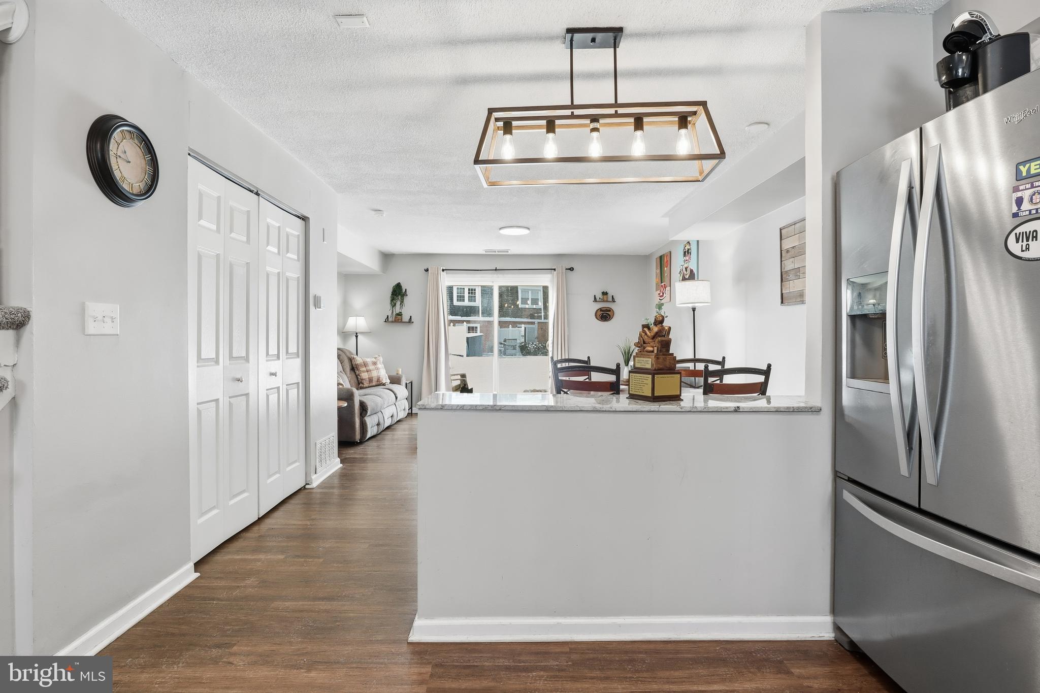 COLONY PARK CONDOS - Residential