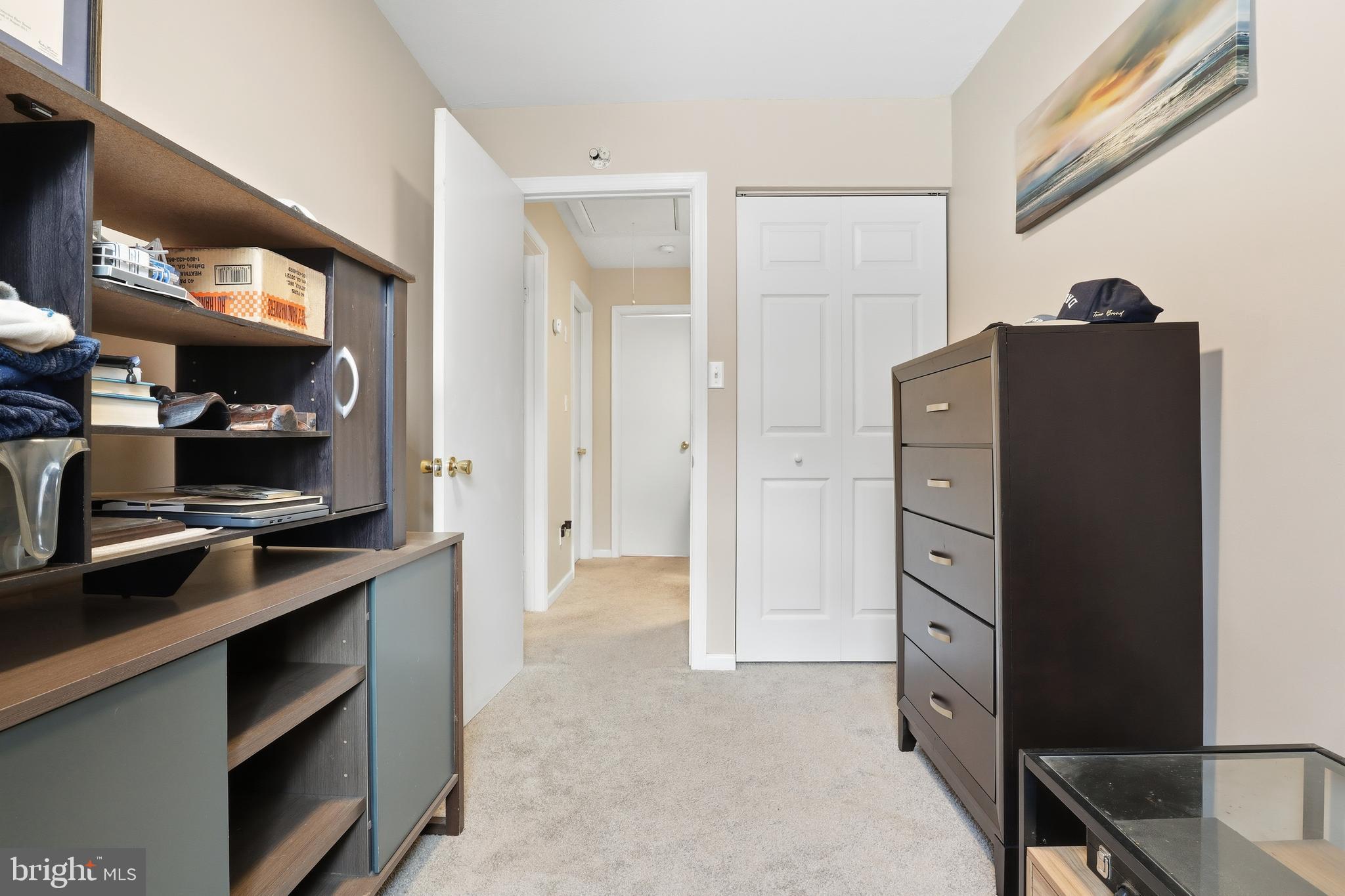 COLONY PARK CONDOS - Residential