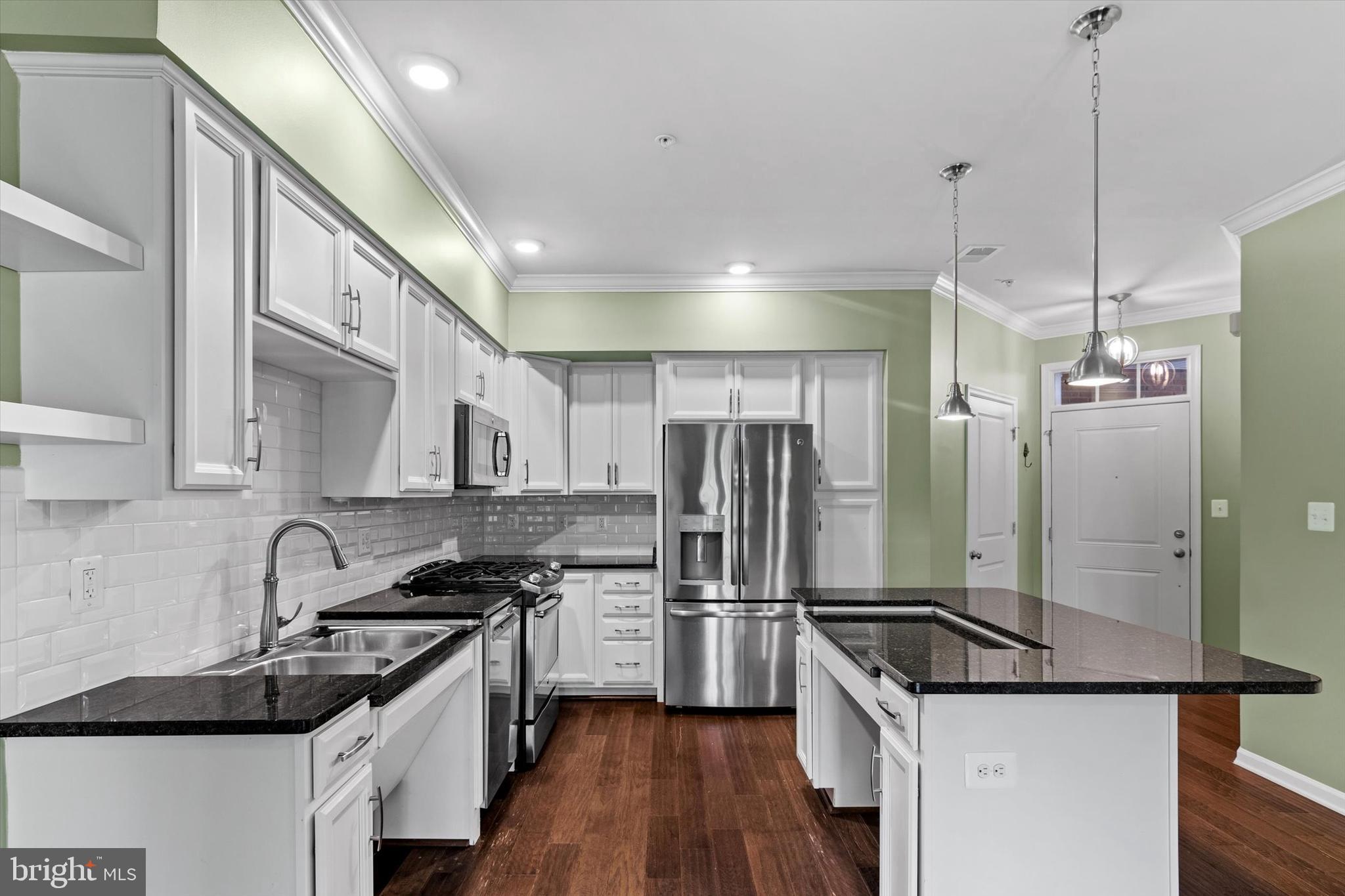 LOUDOUN VALLEY BUCKINGHAM - Residential Lease