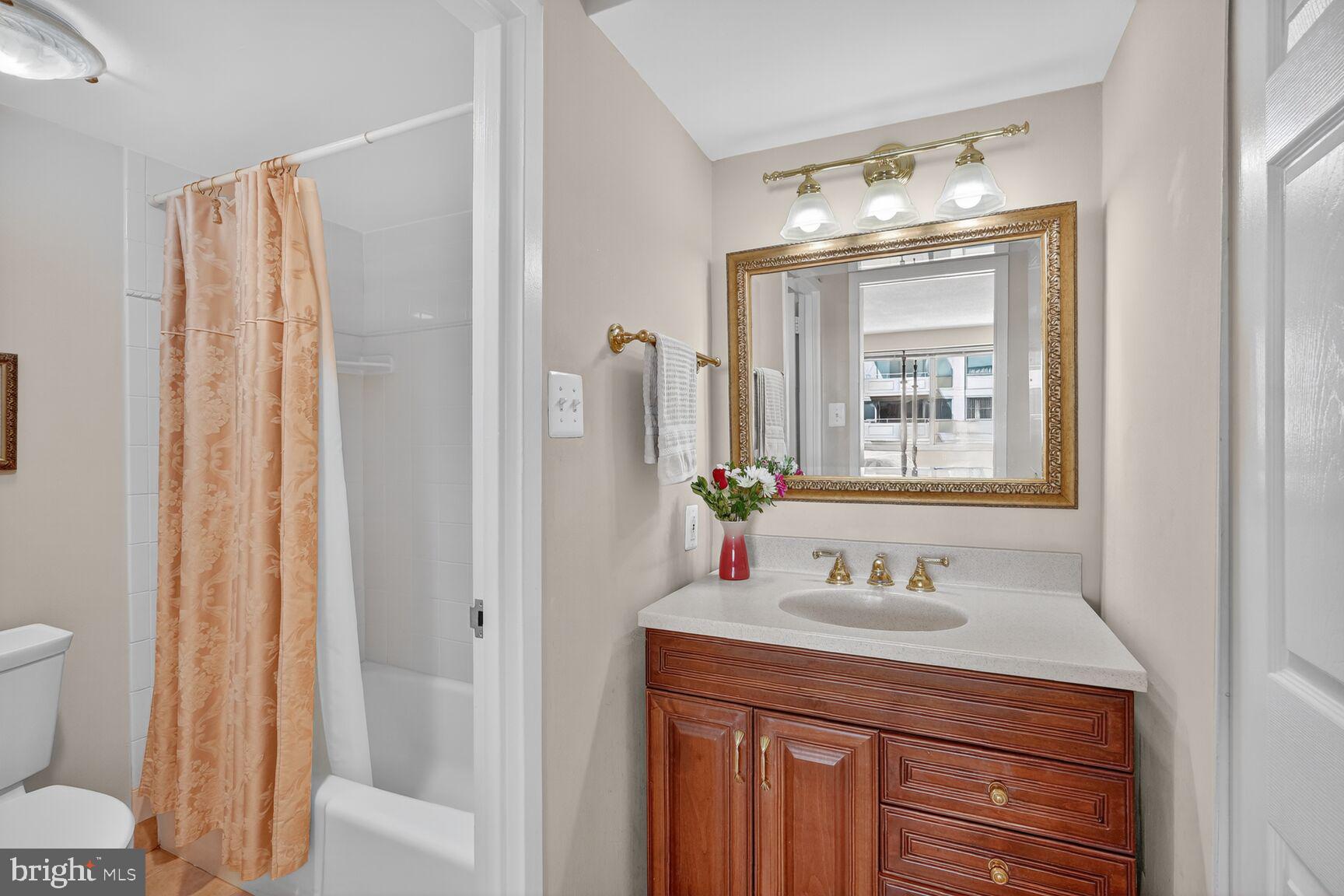 WILLOUGHBY OF CHEVY CHASE - Residential