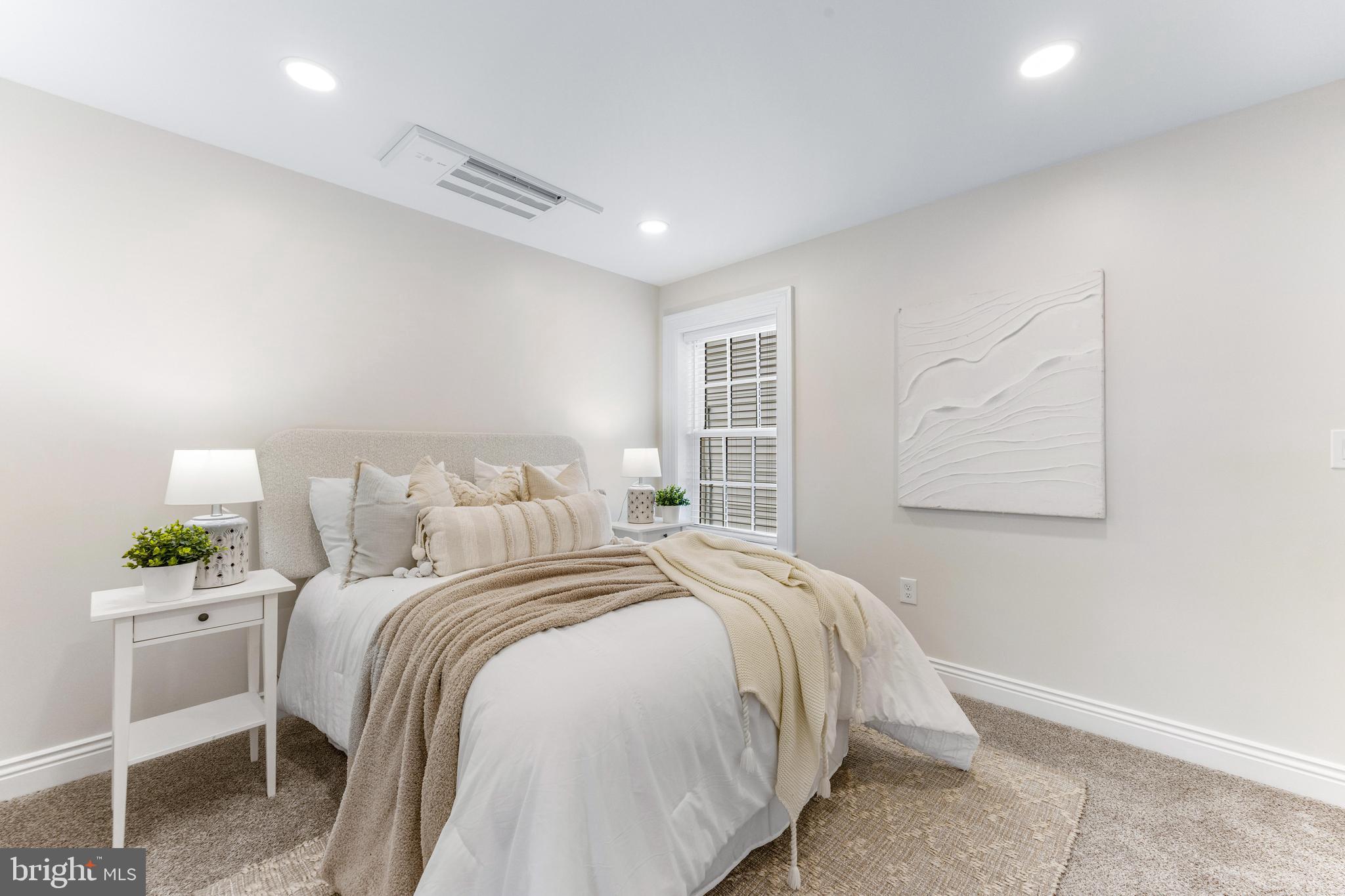 BEL AIR DOWNTOWN - Residential Lease