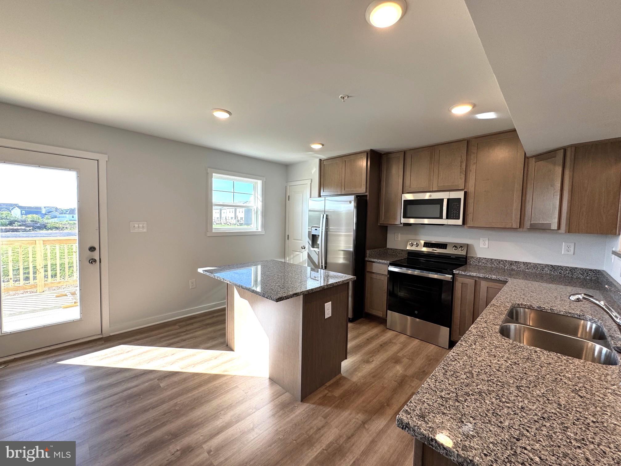 HERITAGE HILLS - Residential