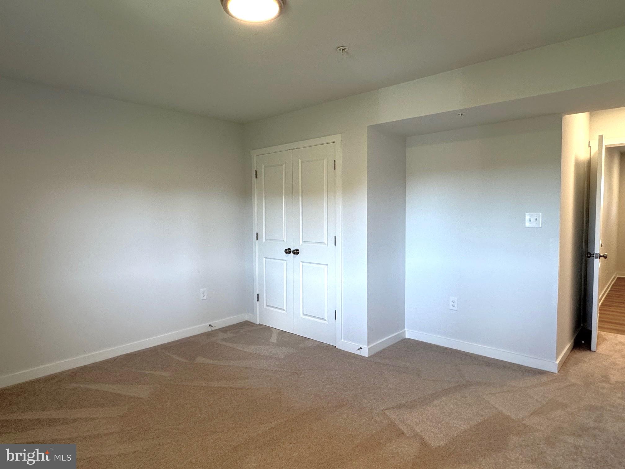 HERITAGE HILLS - Residential