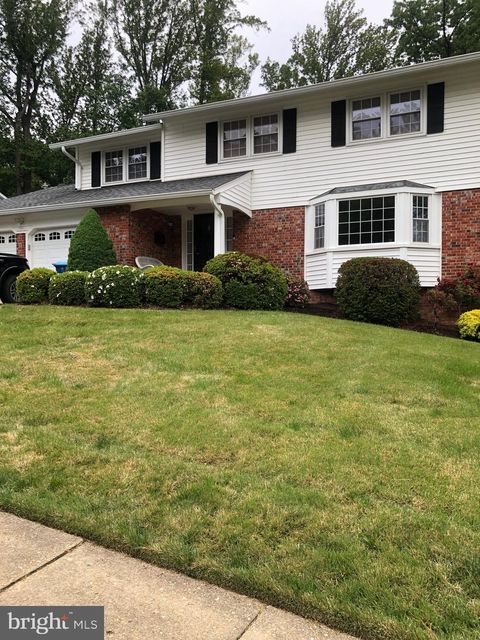 Photo of 7740 Carrleigh Parkway, SPRINGFIELD, VA 22152 (MLS # VAFX2311520)