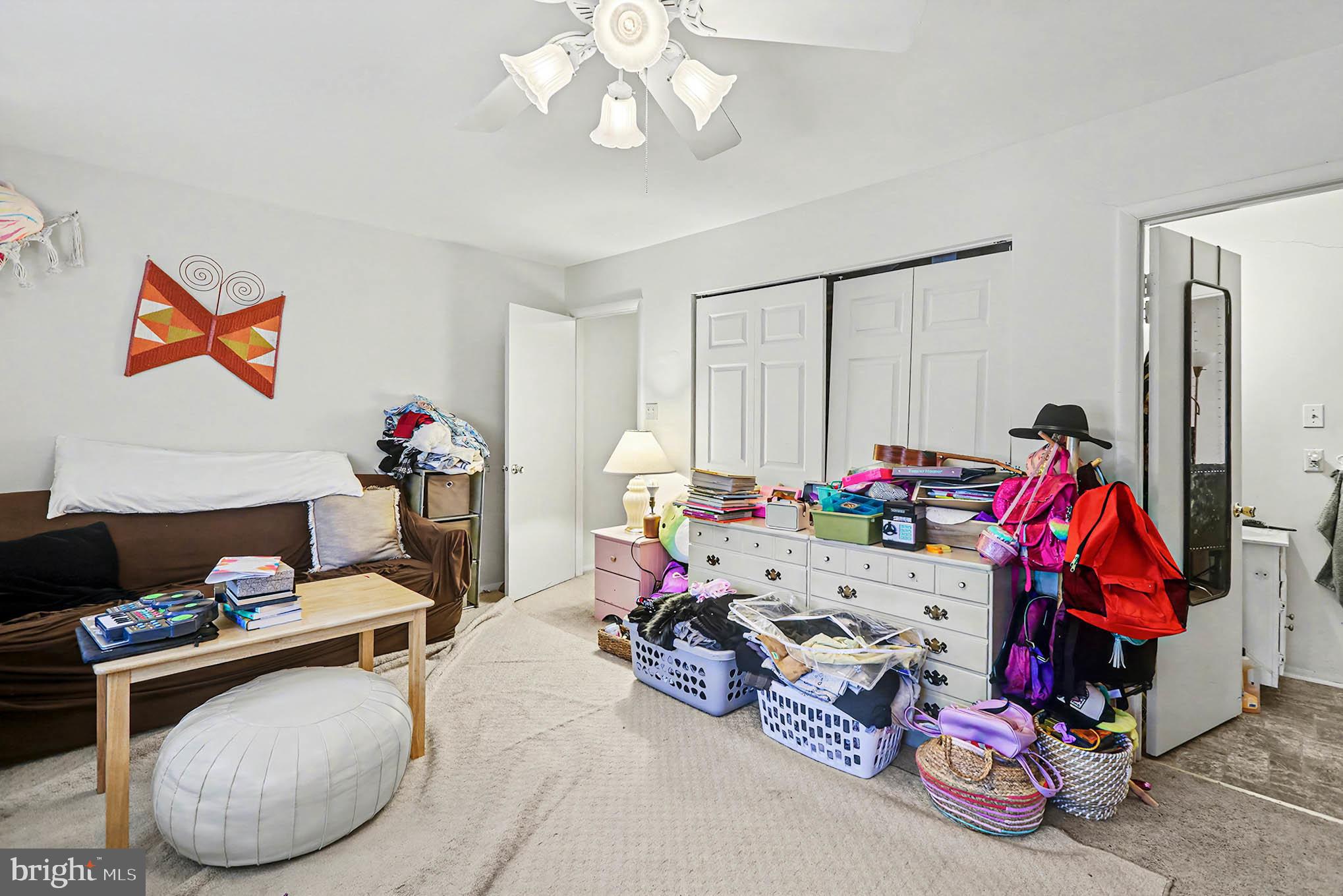 VALLEY GREEN - Residential