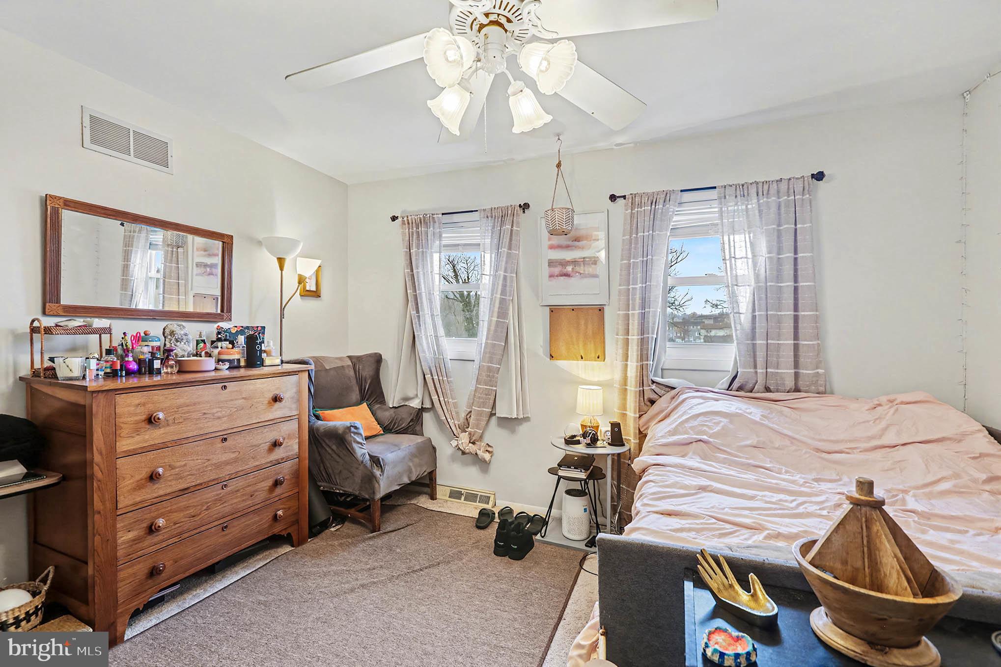 VALLEY GREEN - Residential