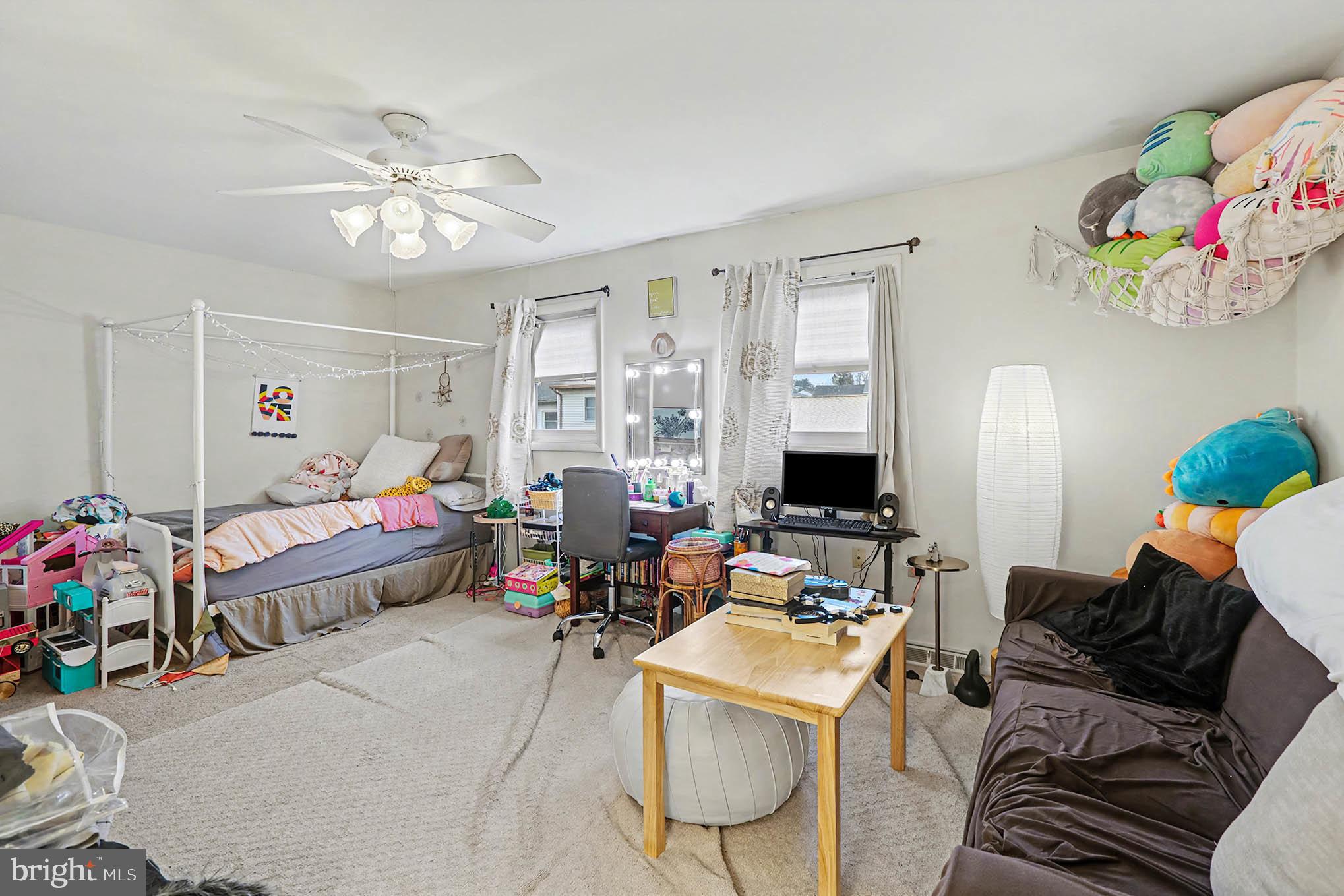 VALLEY GREEN - Residential