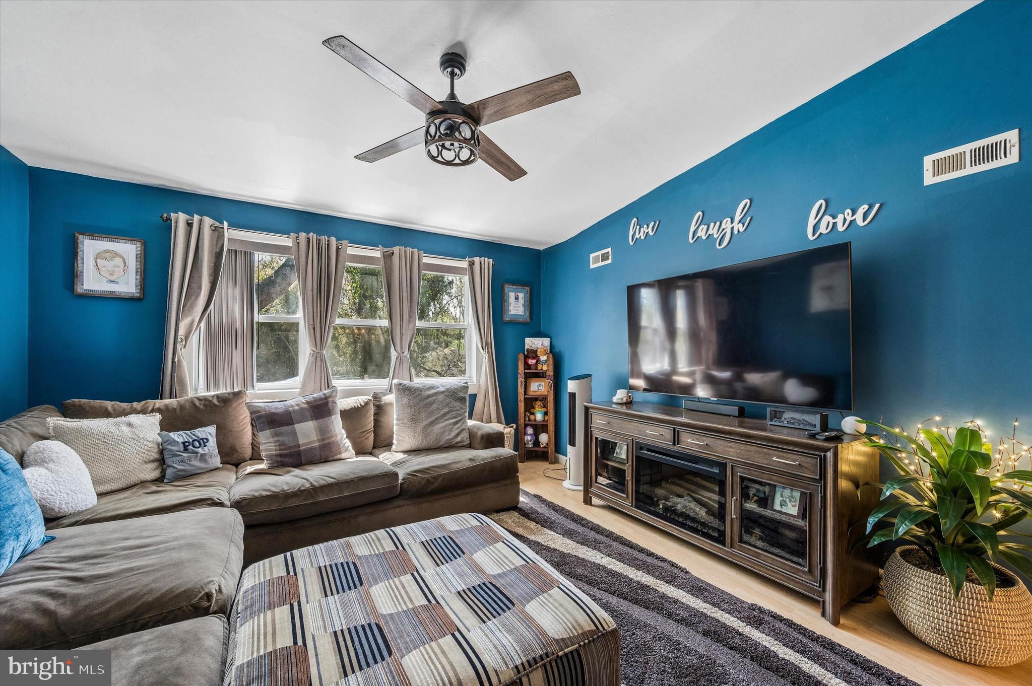 COLLINGDALE - Residential