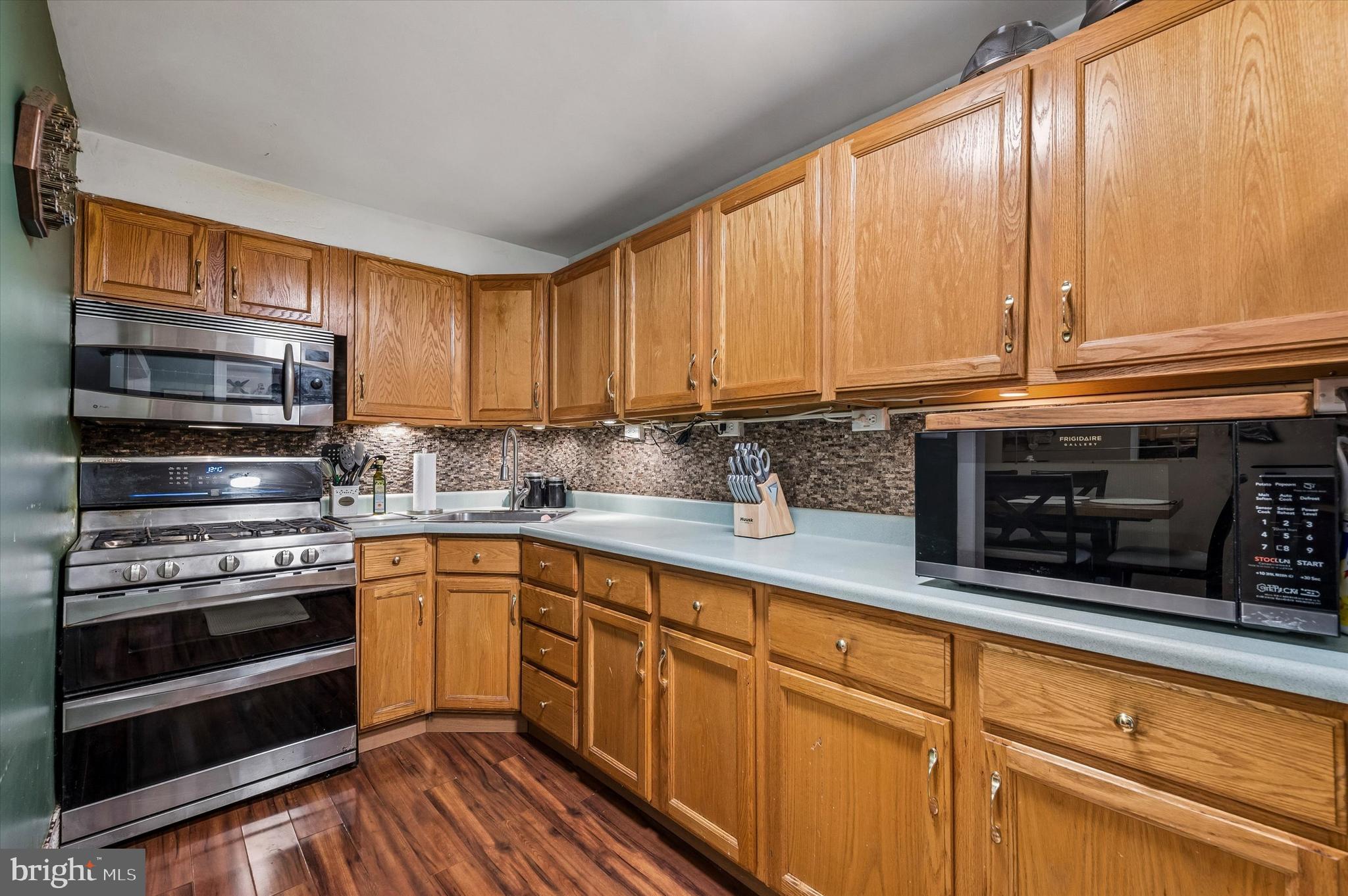 COLLINGDALE - Residential