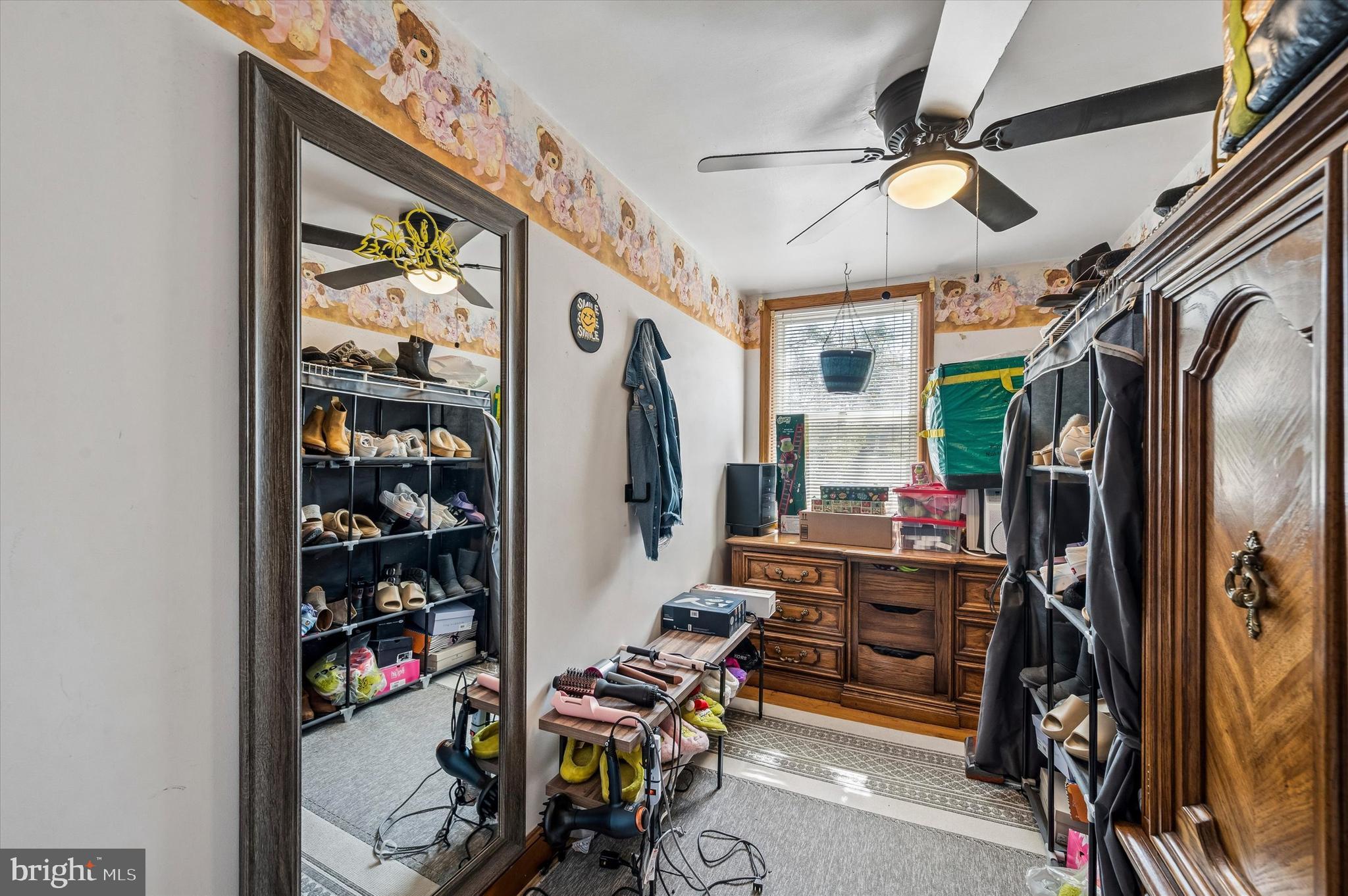 COLLINGDALE - Residential