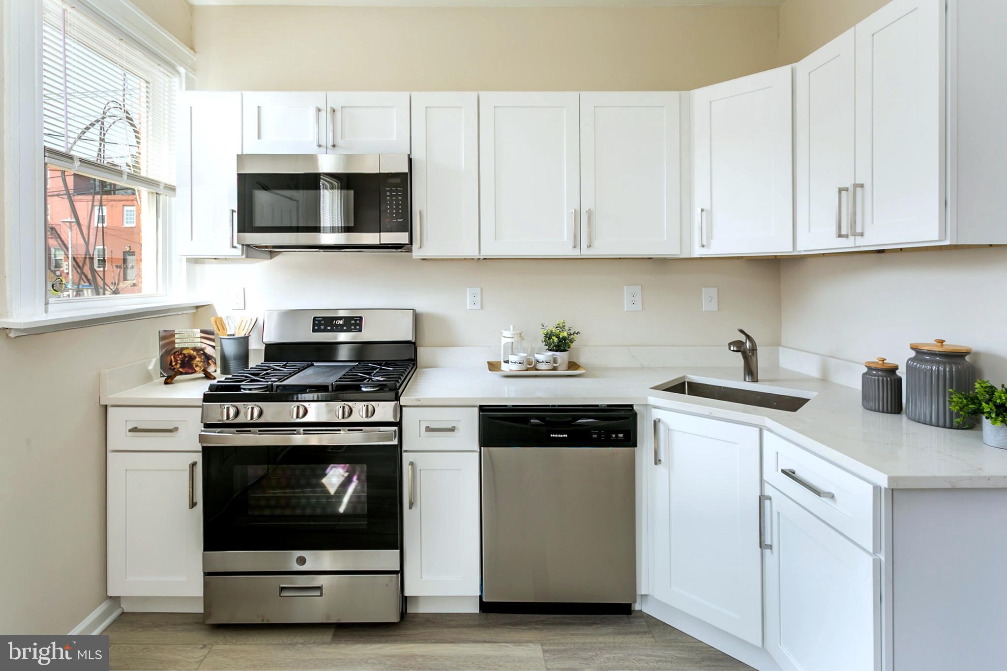 WAVERLY - Residential