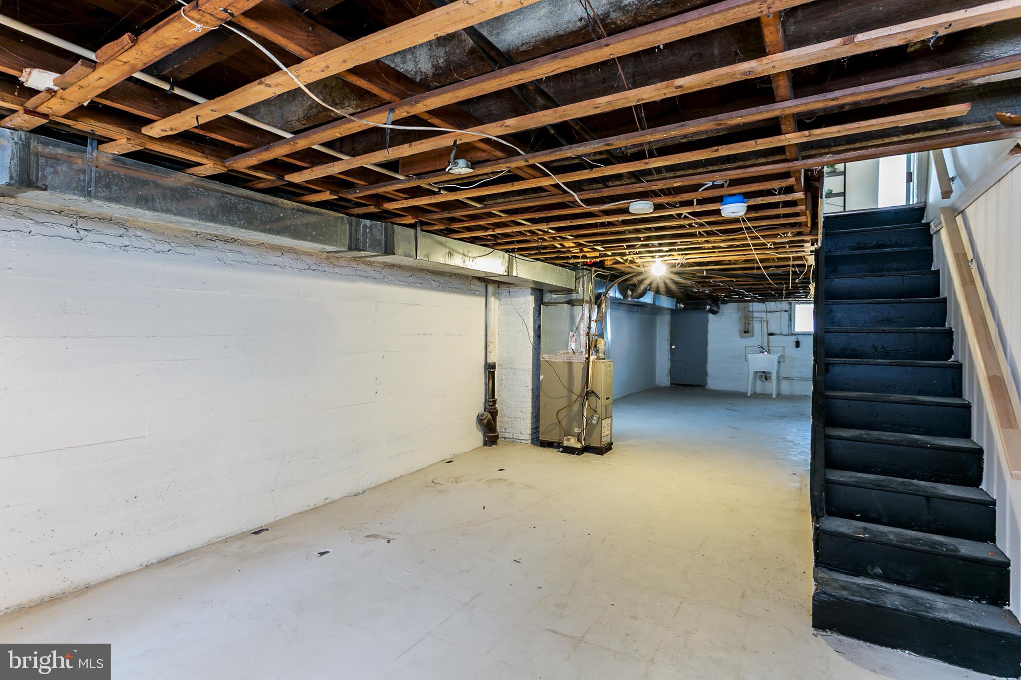 WAVERLY - Residential