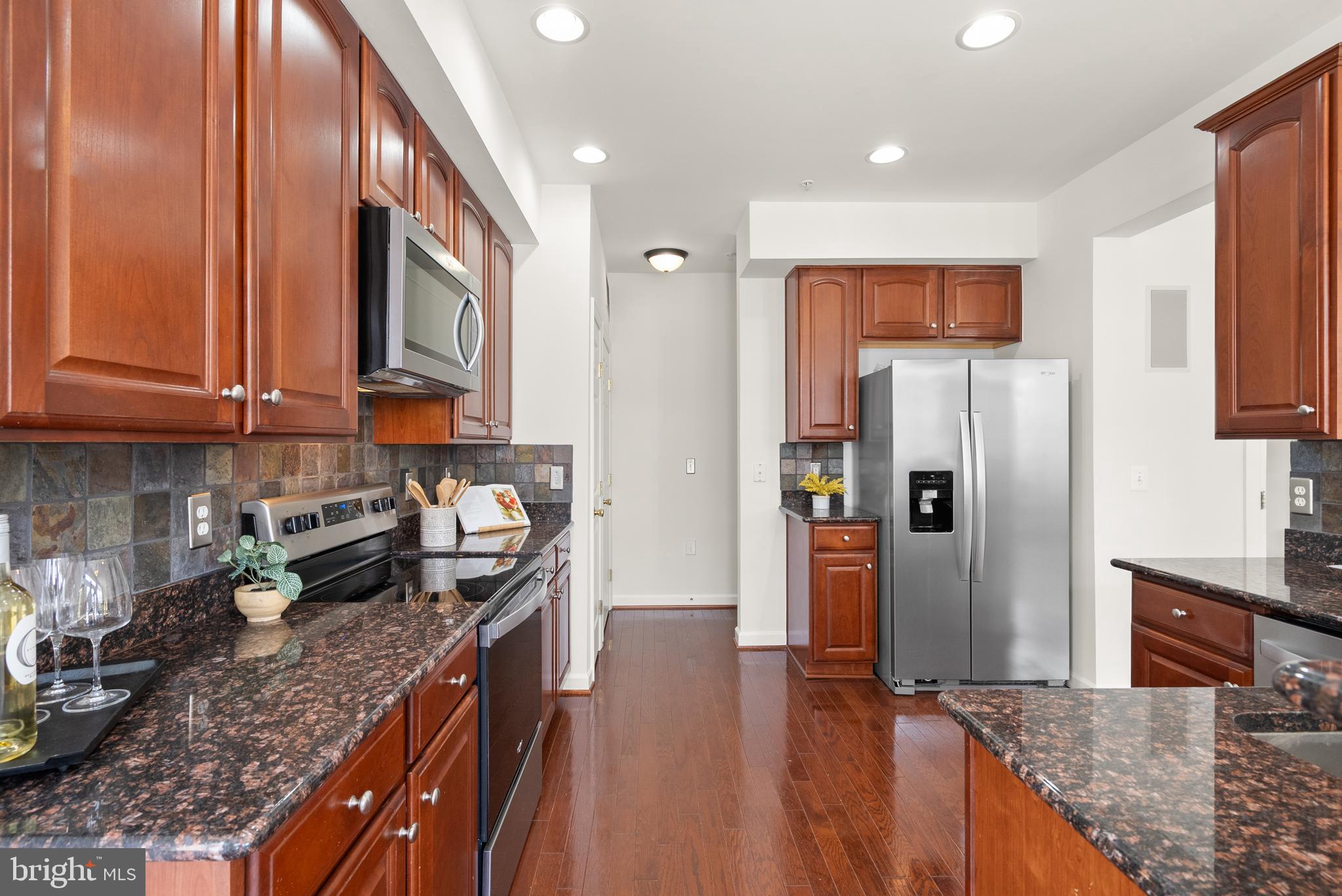 COPPERMINE CROSSING - Residential