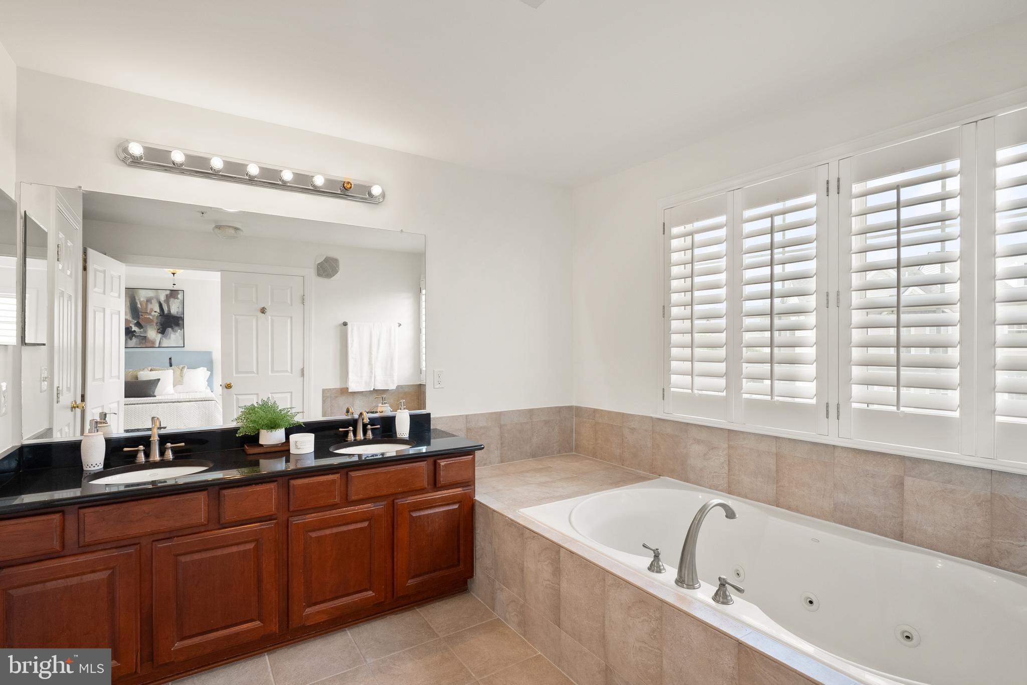 COPPERMINE CROSSING - Residential