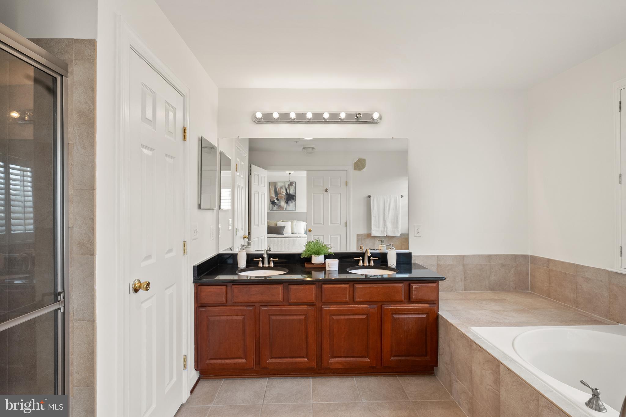 COPPERMINE CROSSING - Residential