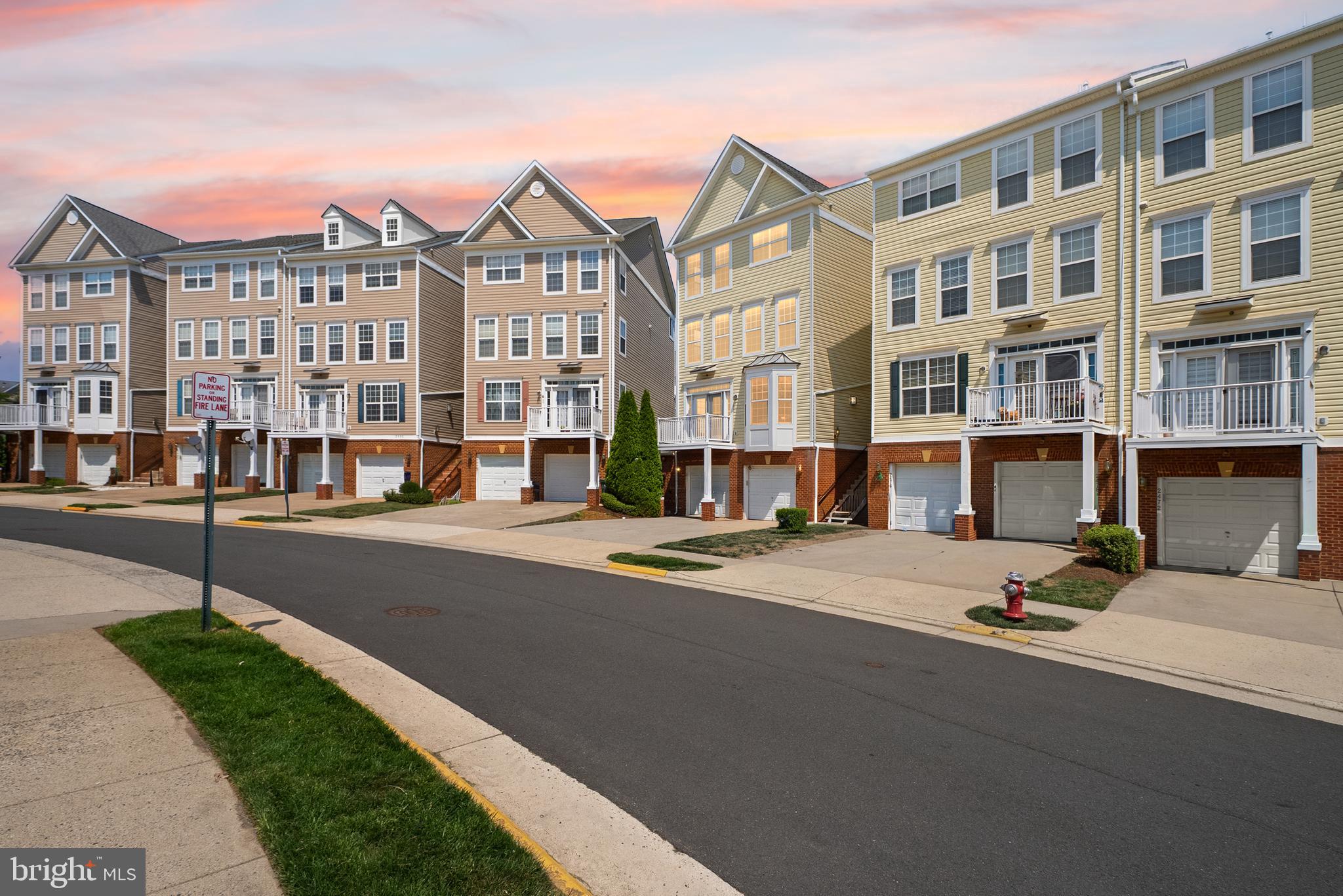 COPPERMINE CROSSING - Residential