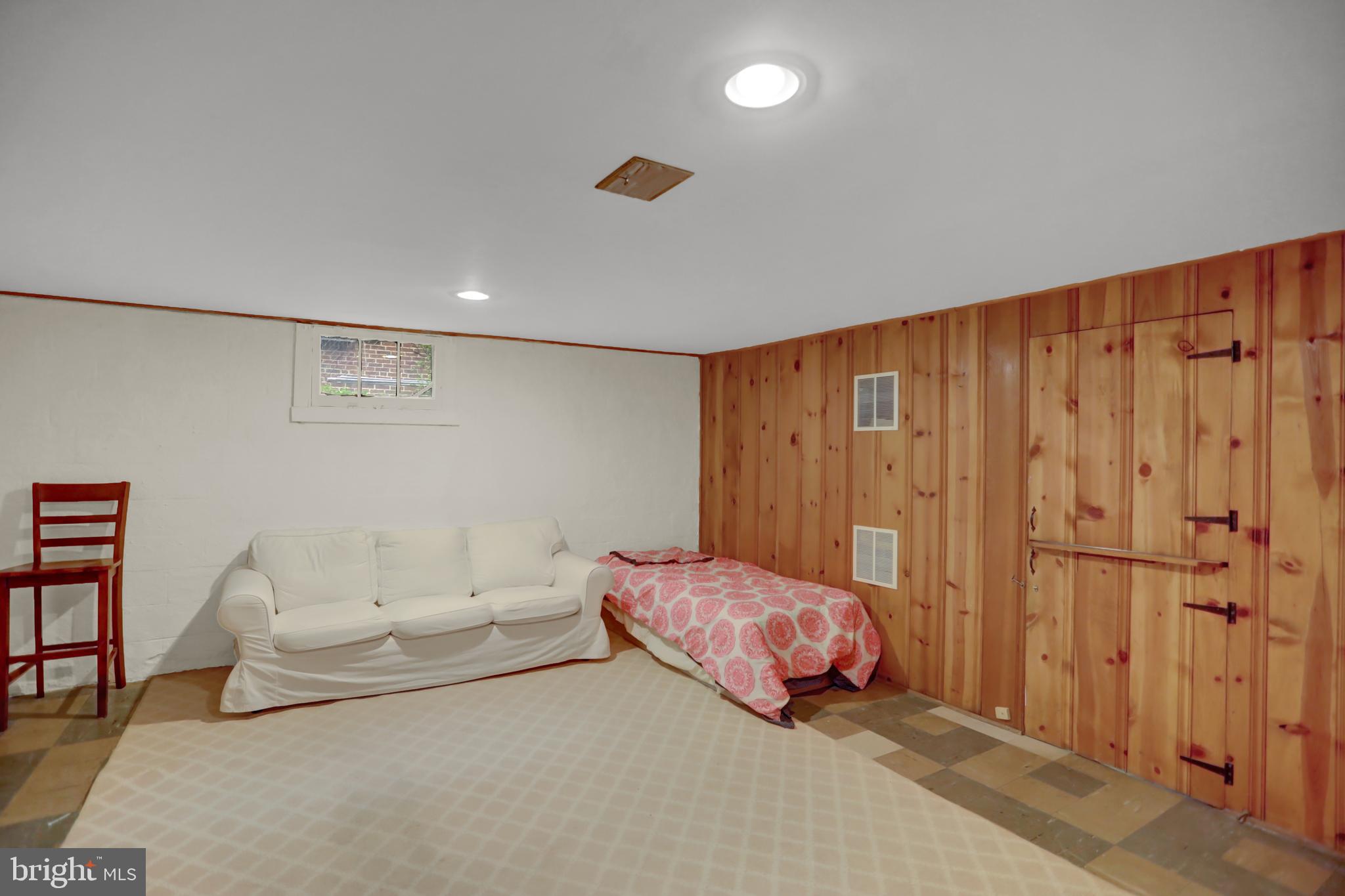 RODGERS FORGE - Residential