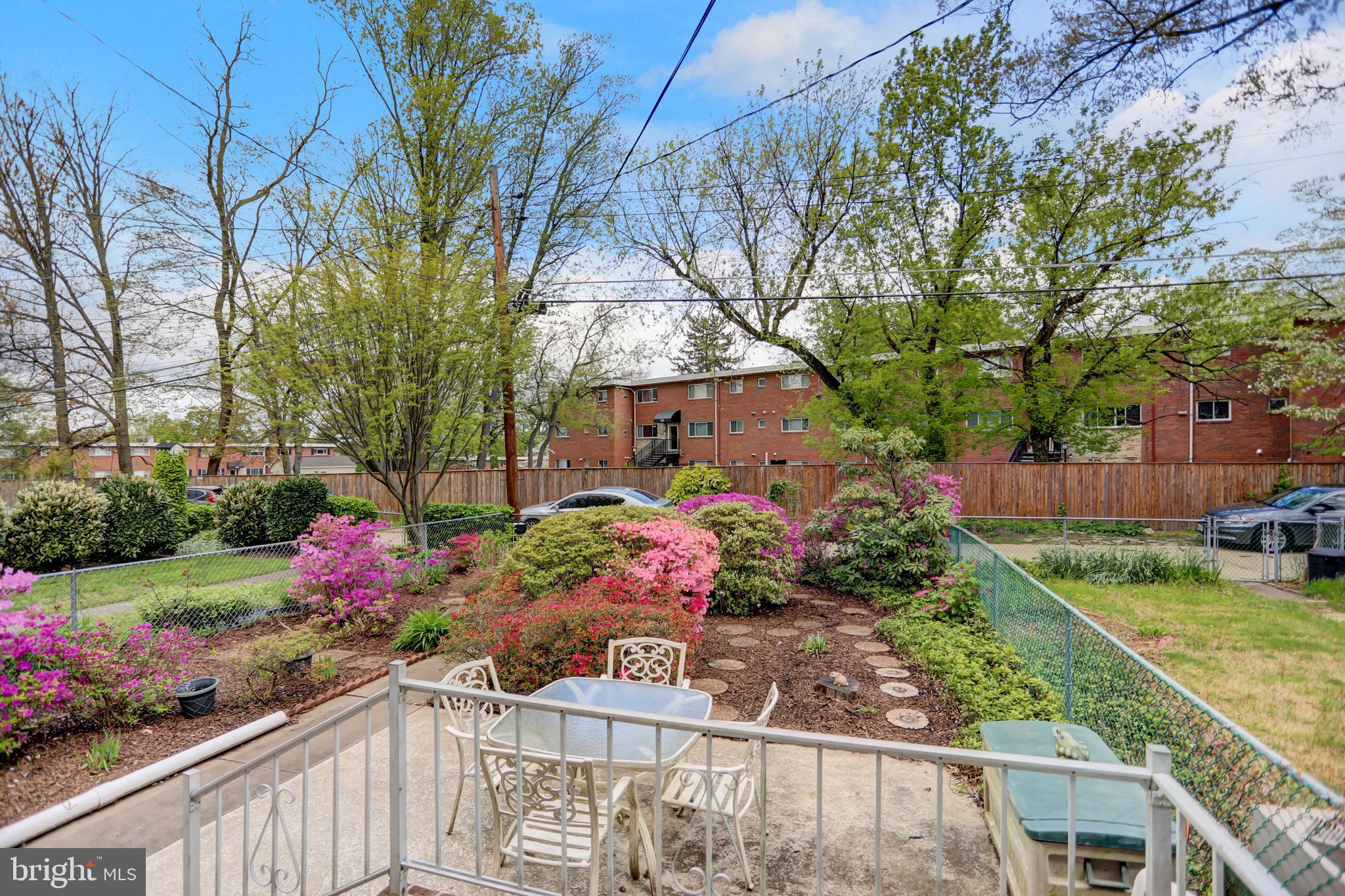 RODGERS FORGE - Residential