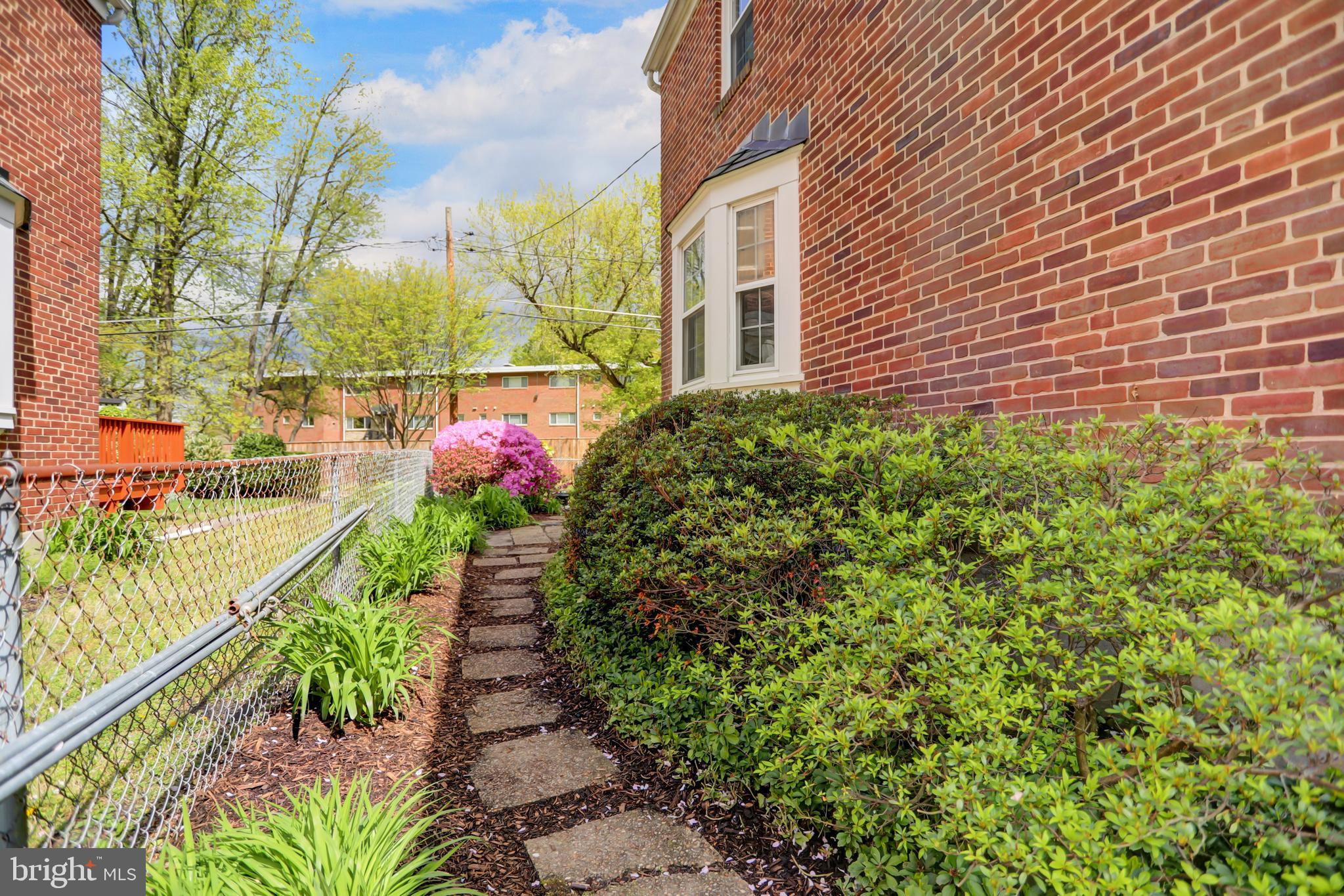 RODGERS FORGE - Residential