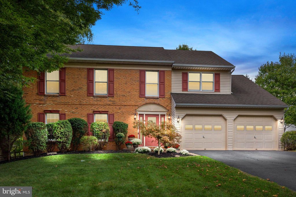 Photo of 150 Hartford Lane, NEWTOWN, PA 18940 (MLS # PABU2110154)