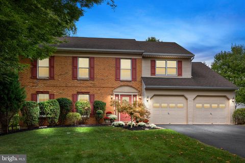 150 HARTFORD LANE NEWTOWN PA 18940