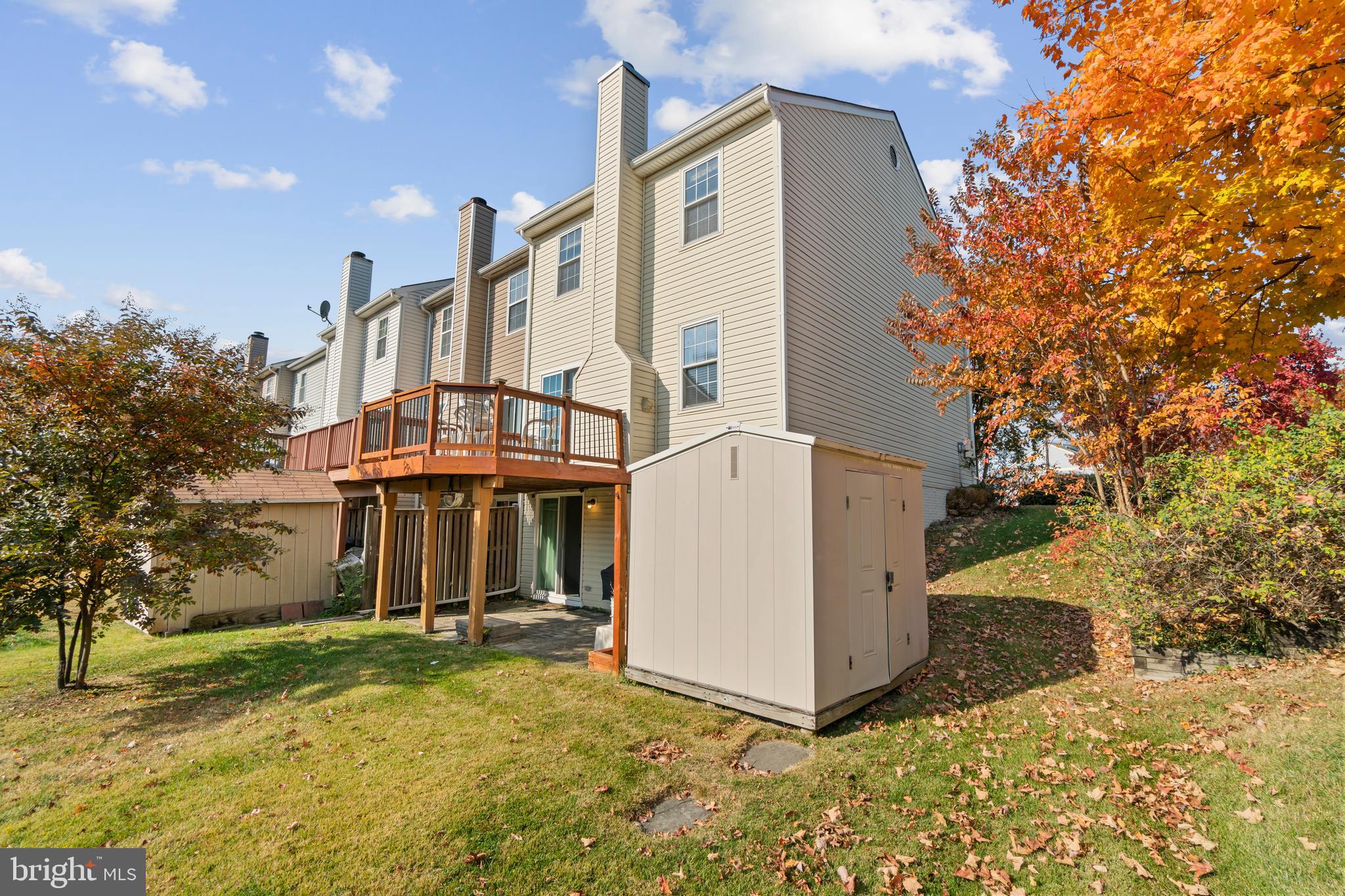 MAYFAIR - Residential