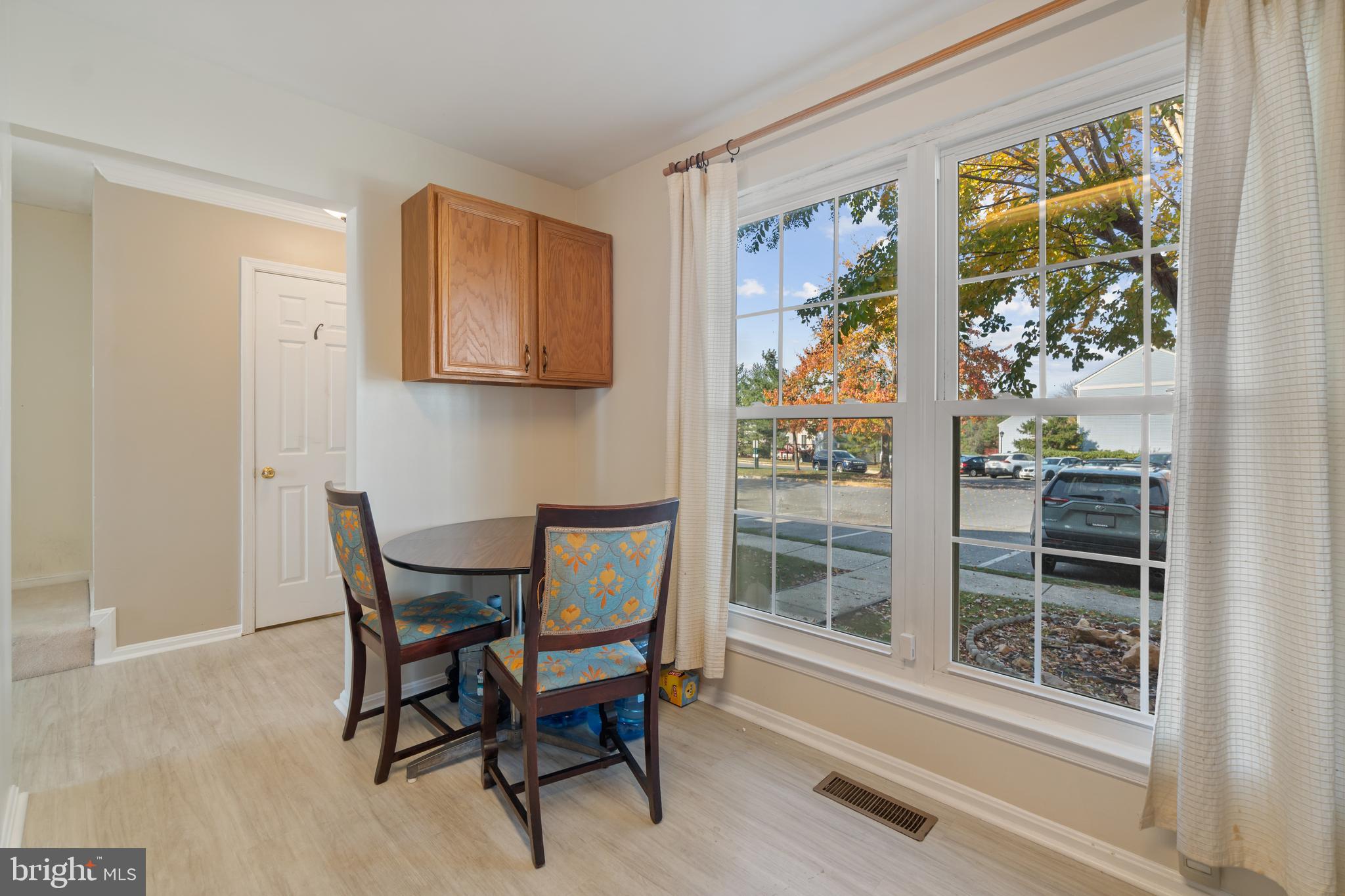 MAYFAIR - Residential