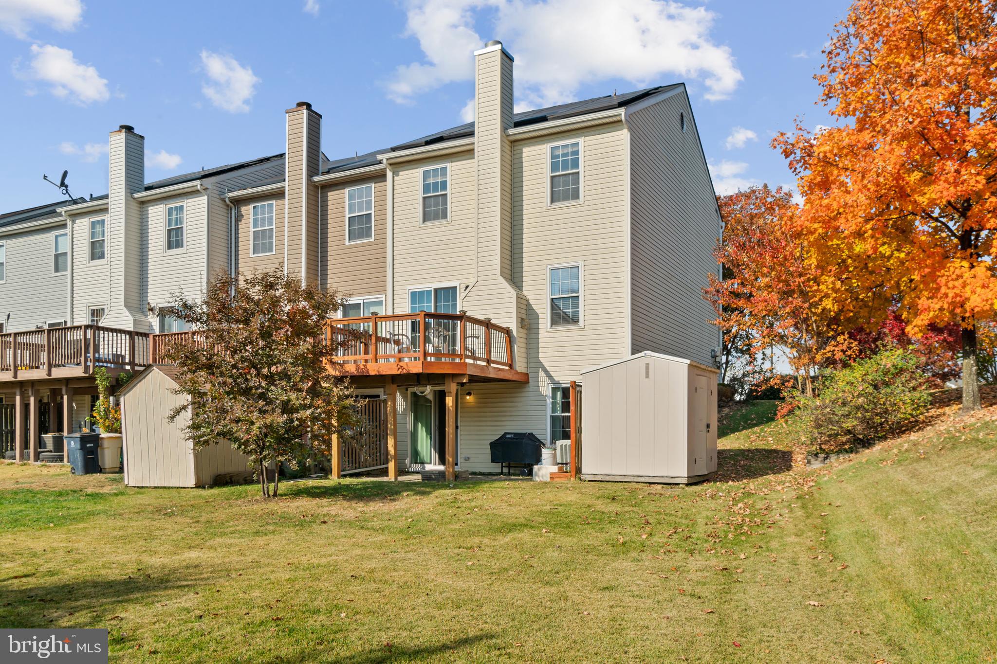 MAYFAIR - Residential