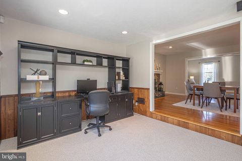 Tiny photo for 9 Larkspur Lane, LAWRENCE TOWNSHIP, NJ 08648 (MLS # NJME2074500)